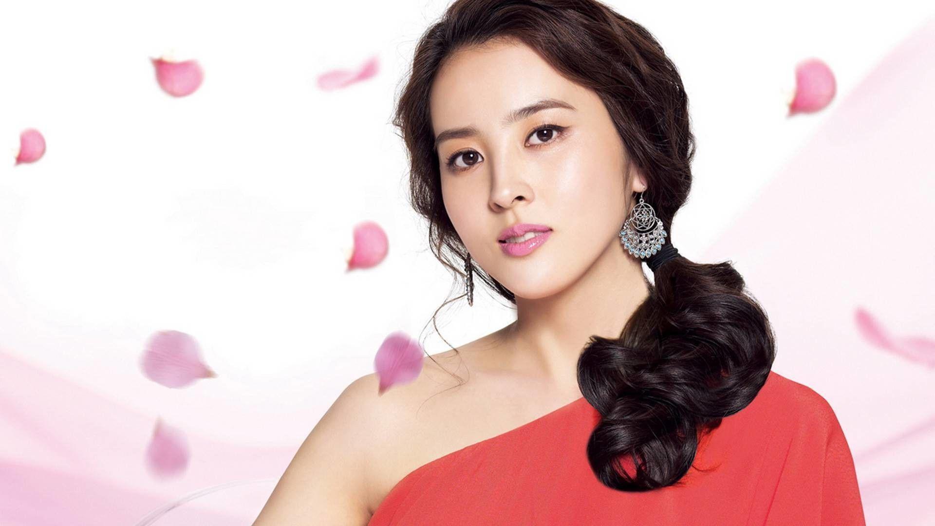 Han Hye Jin Wallpaper High Resolution and Quality Download