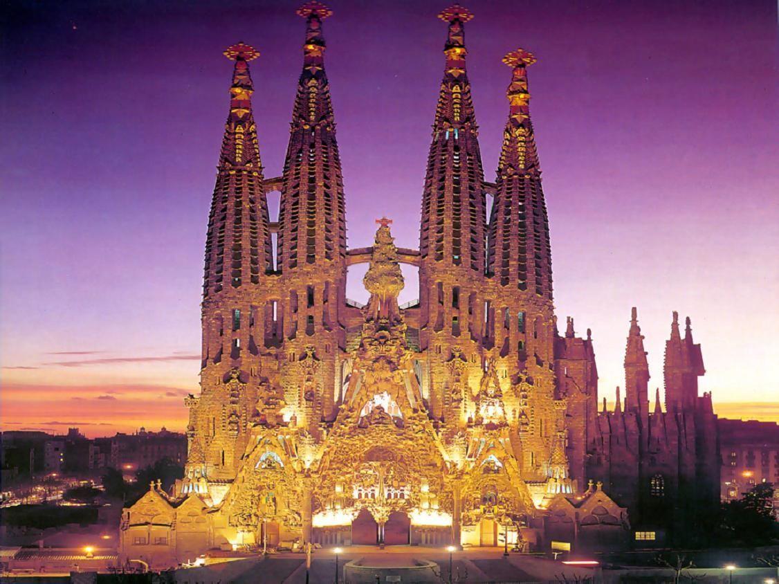 Barcelona Spain Attractions. Sagrada Familia At Night Wallpaper