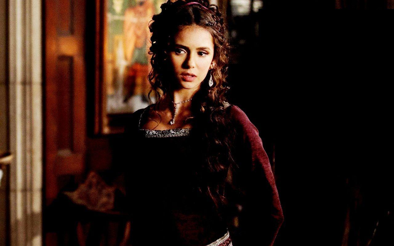 Katherine Pierce  Vampire diaries wallpaper, Katherine pierce, Klaus from vampire  diaries