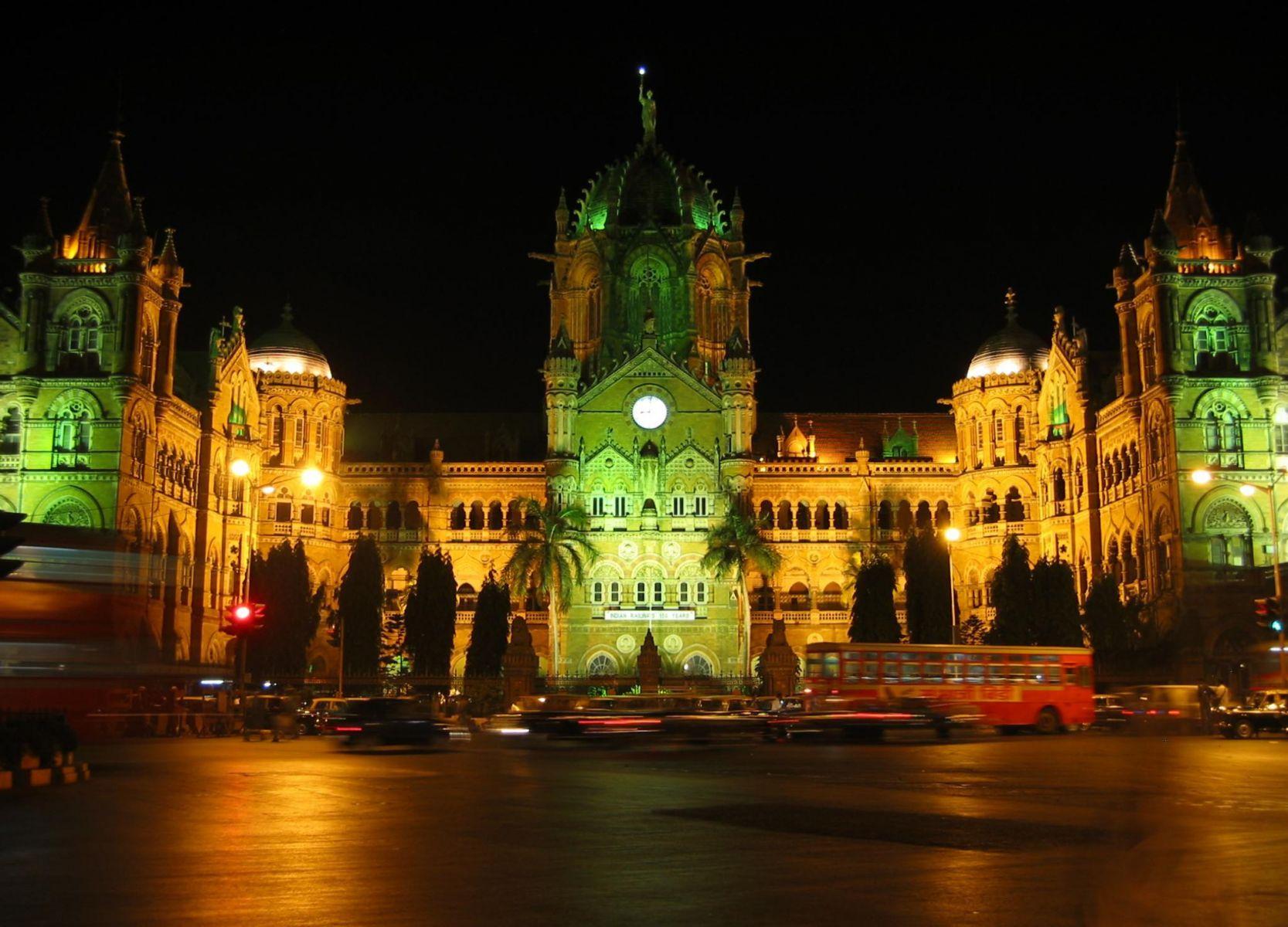 Chhatrapati Shivaji Terminus Mumbai. HD Travel Wallpaper