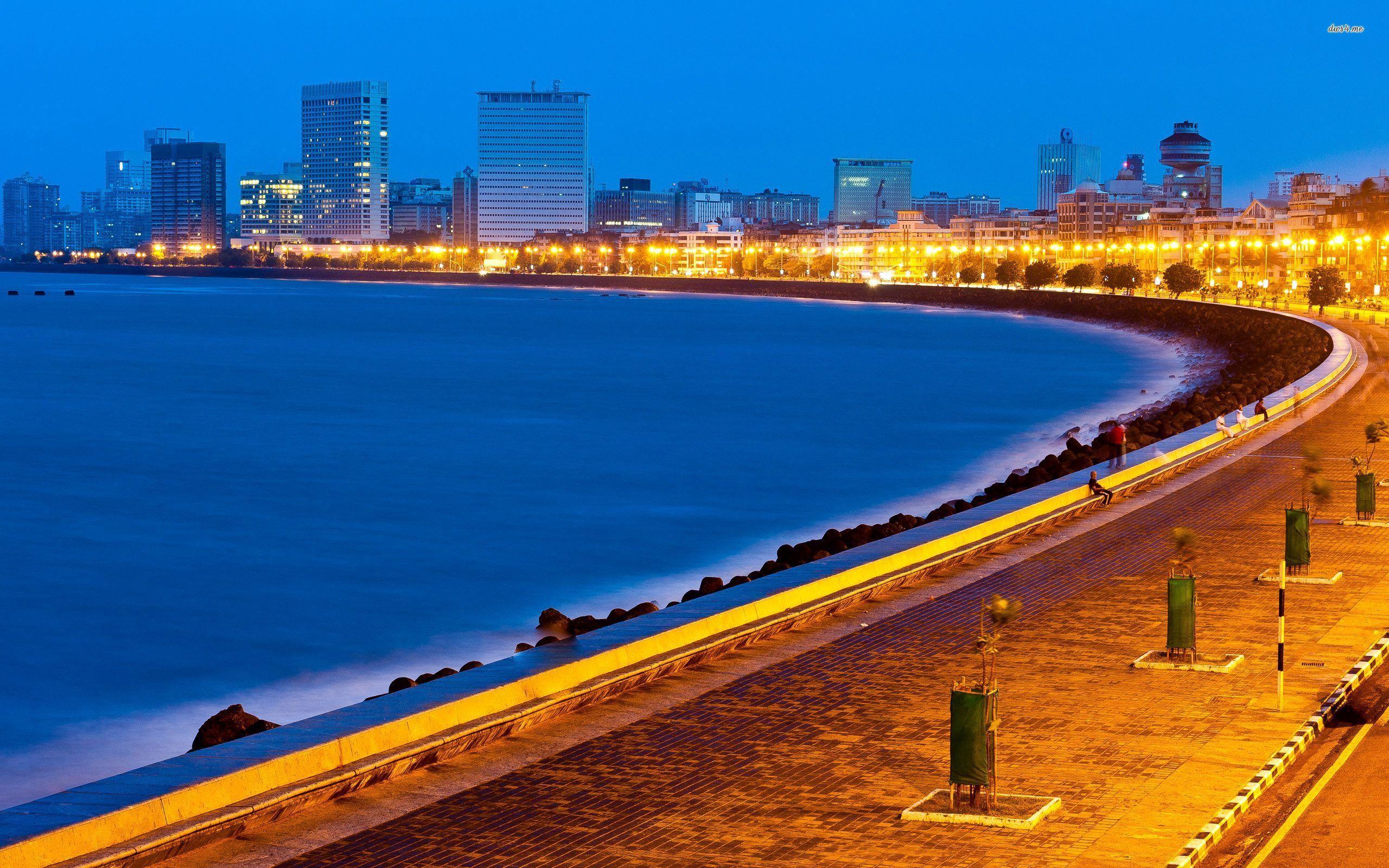 Marine Drive in Mumbai wallpaper wallpaper