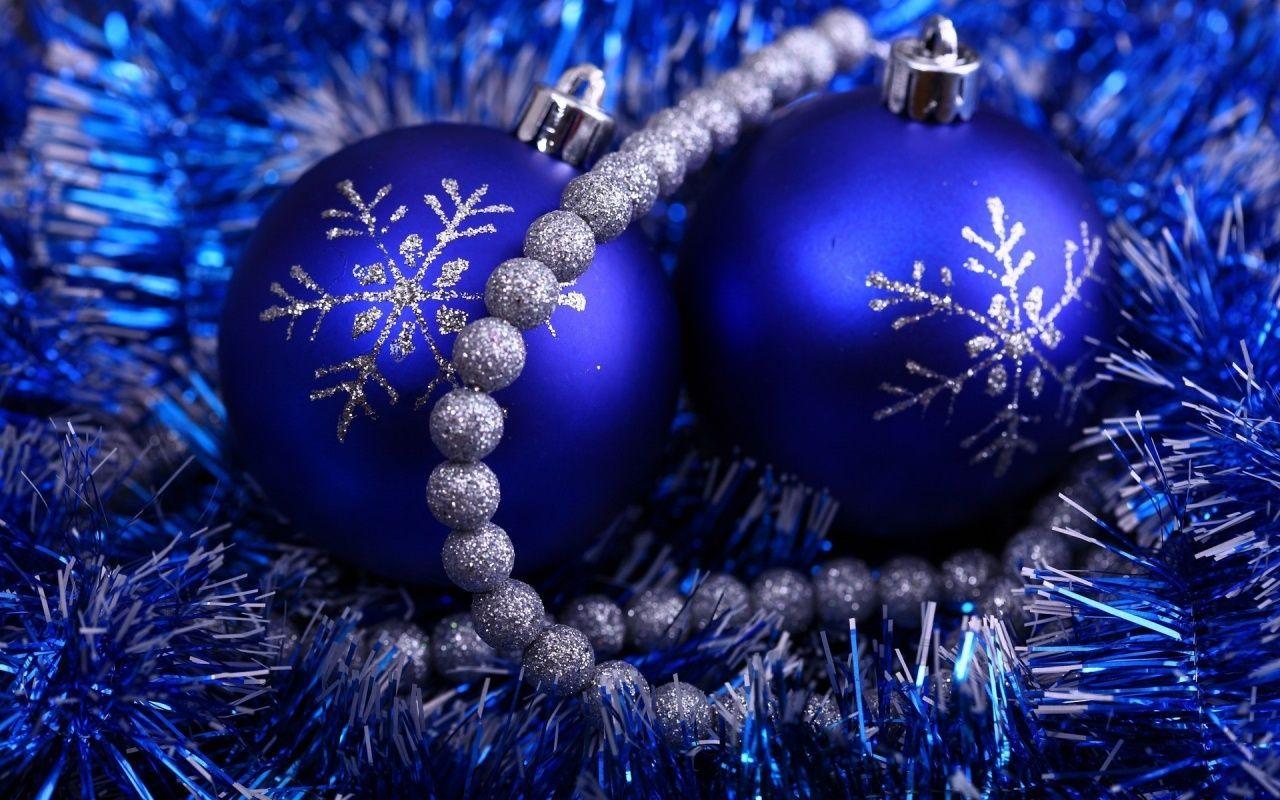 Blue Christmas Ornaments. Blue Christmas decorations wallpaper
