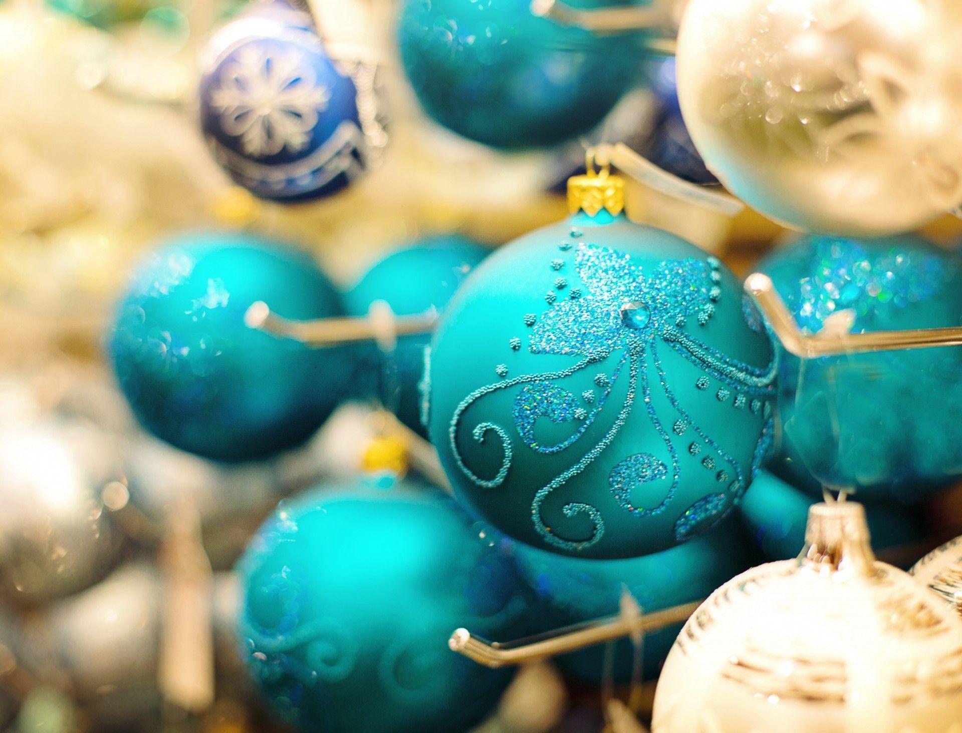 Download 1920x1464 Christmas Ornaments, Decorations Wallpaper