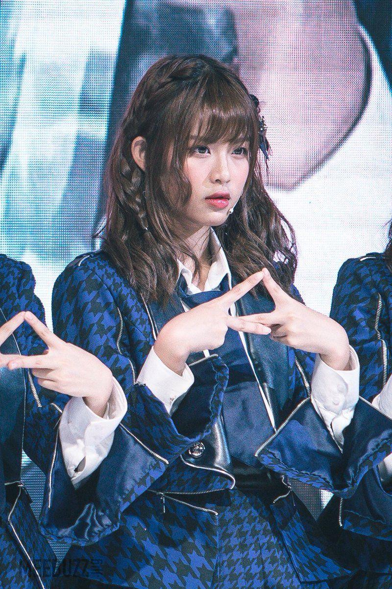 รบกวนขอรูป โมบาย BNK48 จะมาตั้งเป็น wallpaper มือถือ ครับ