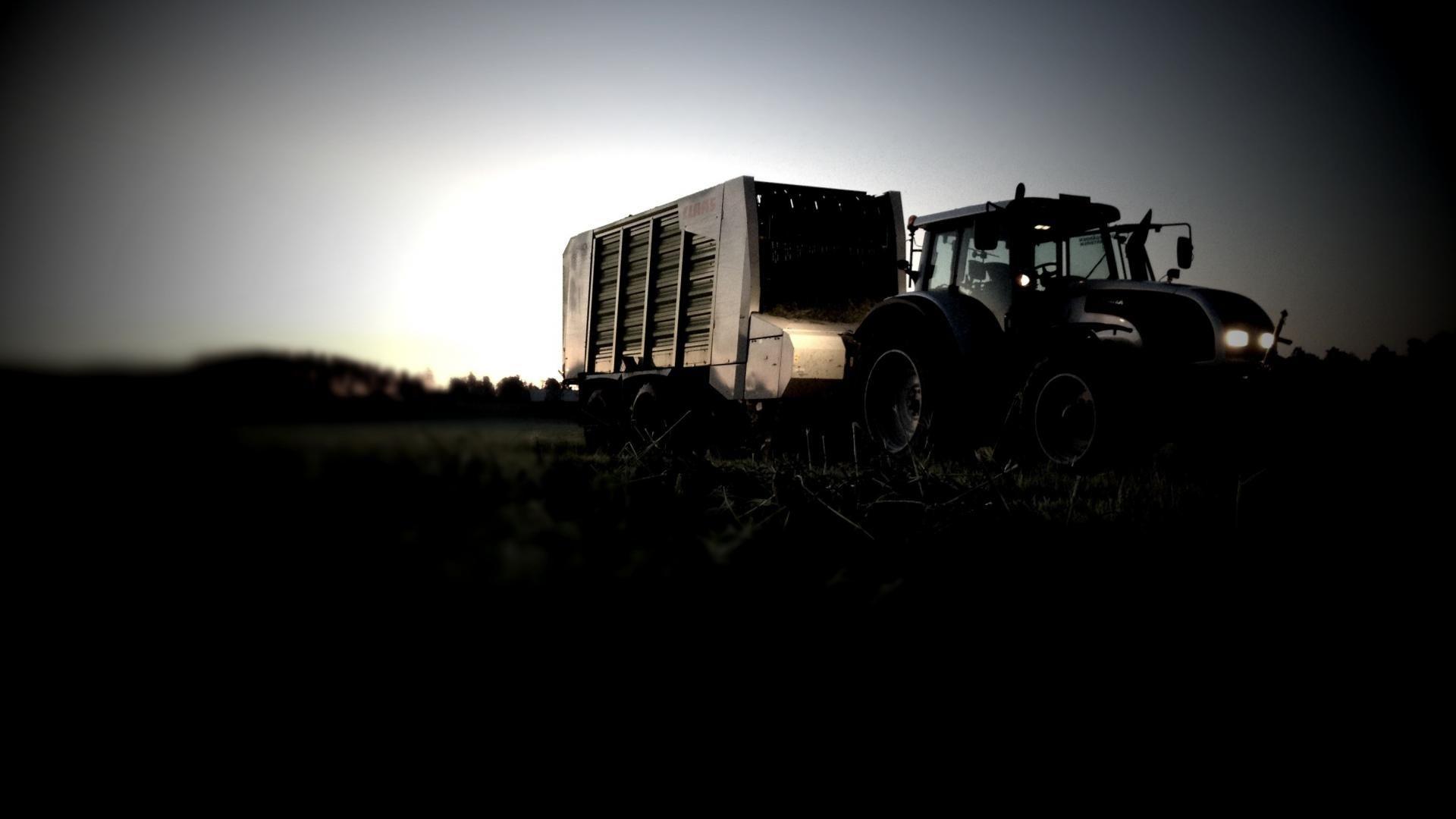 Farming agriculture valtra t202 claas cargos 9400 wallpaper