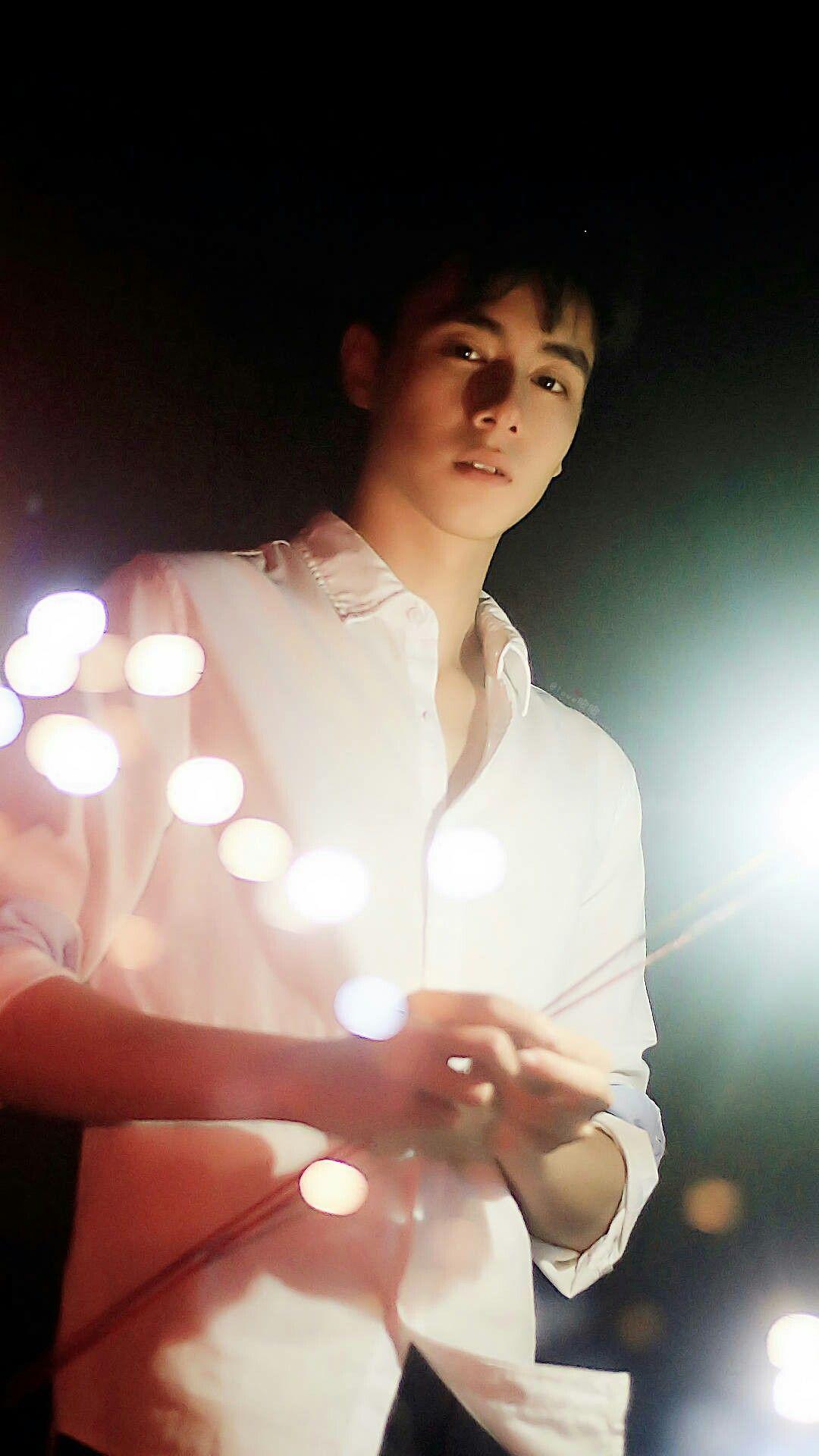 หูอี้เทียน. Hu Yi Tian. A love so beautiful, Love