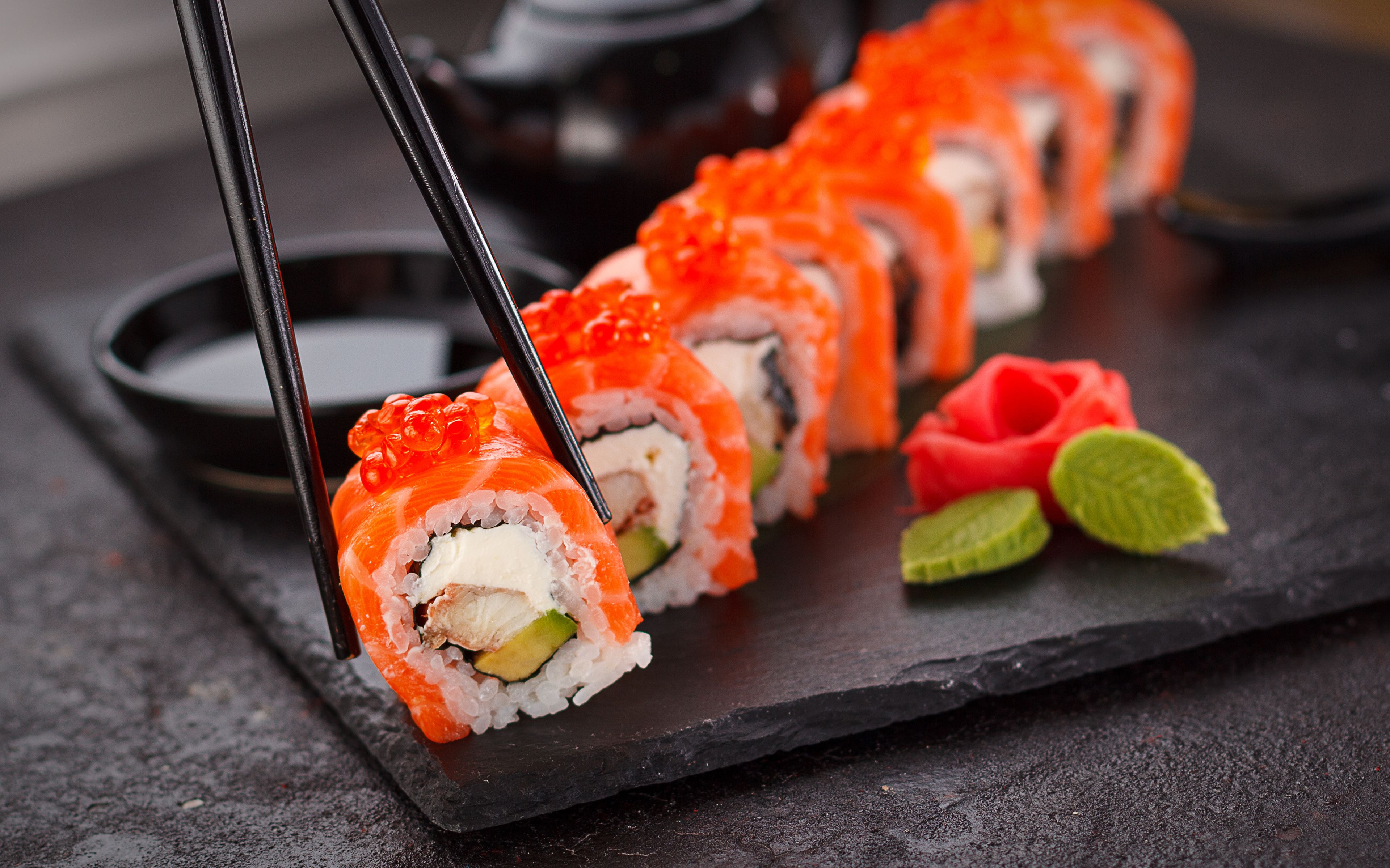 Download wallpaper sushi, 4k, philadelphia, rolls, japanese food