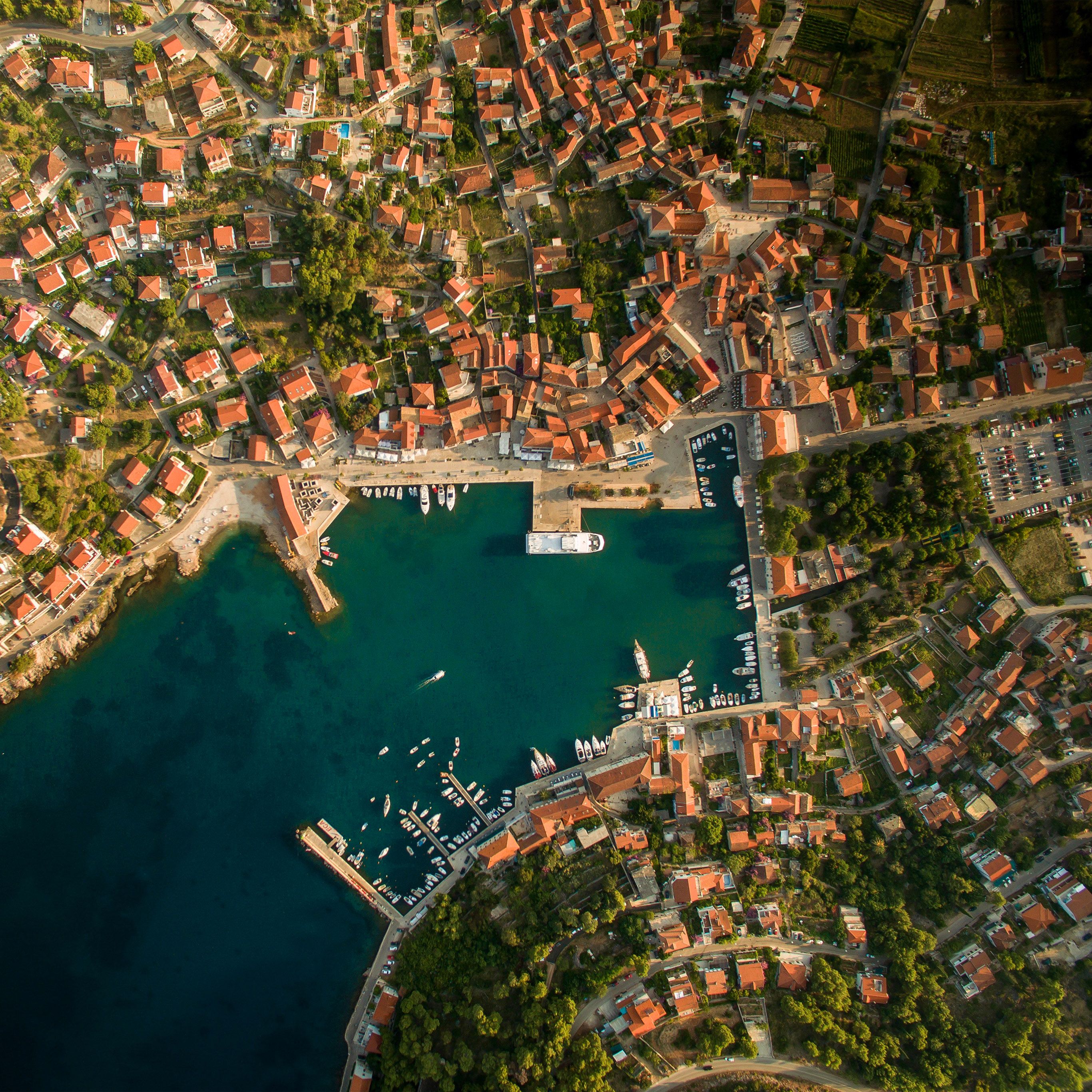 Wallpaper of the week: aerial photography for iPad, iPhone, desktop