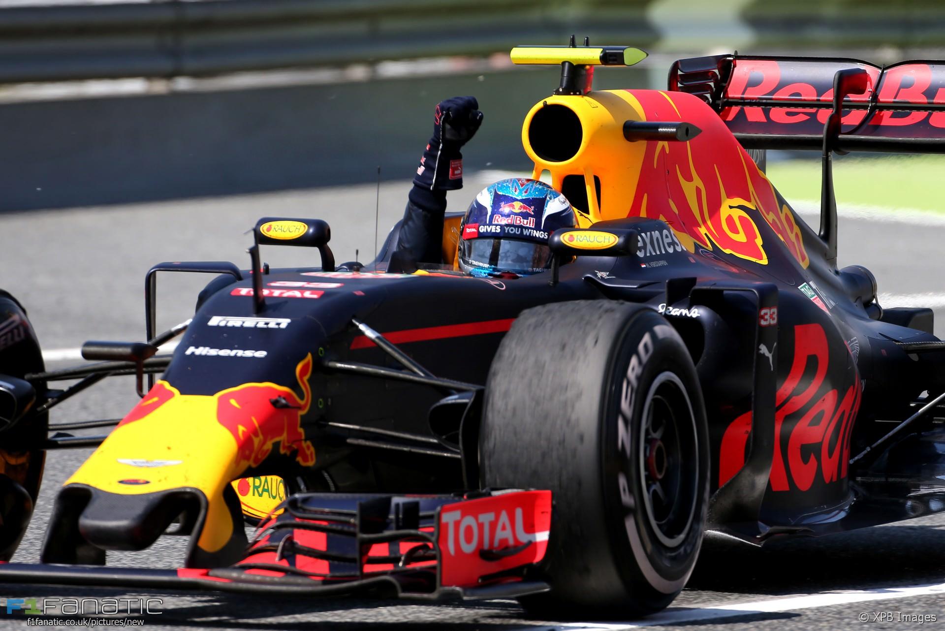 Max Verstappen, Red Bull, Circuit de Catalunya, 2016 · RaceFans