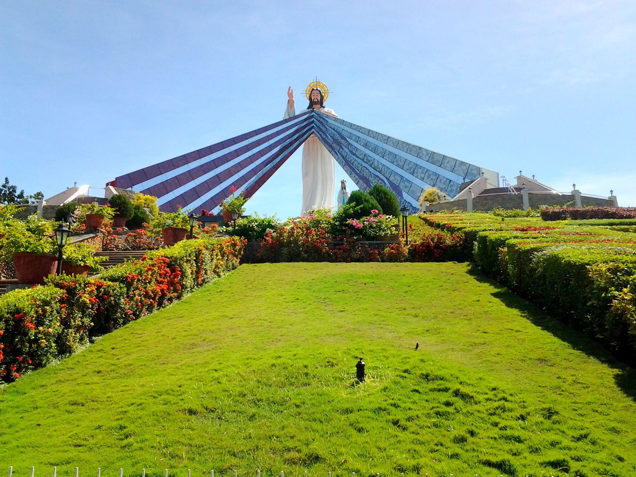 Bohol Gateway. Divine Mercy Shrine Cagayan De Oro