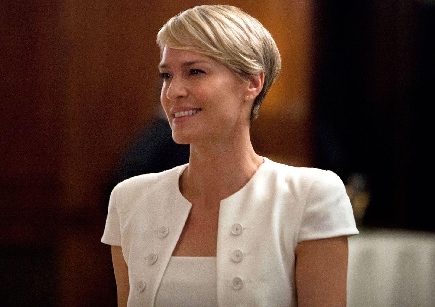 Claire Underwood's 12 Best Power Looks on *House of Cards* Photo
