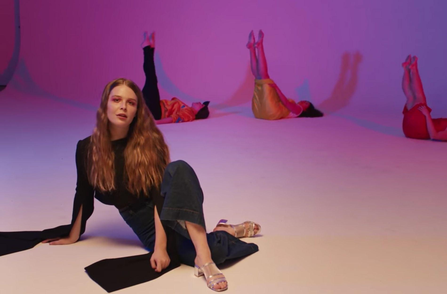 Maggie Rogers Is Turning 'On + Off'