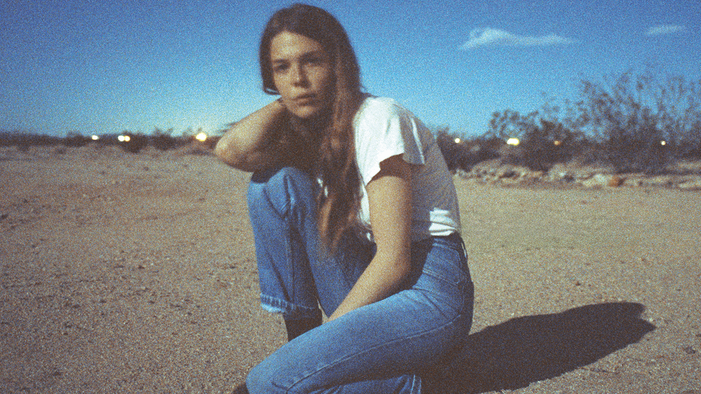 Maggie Rogers' Debut Album 'Heard It In A Past Life' Out January