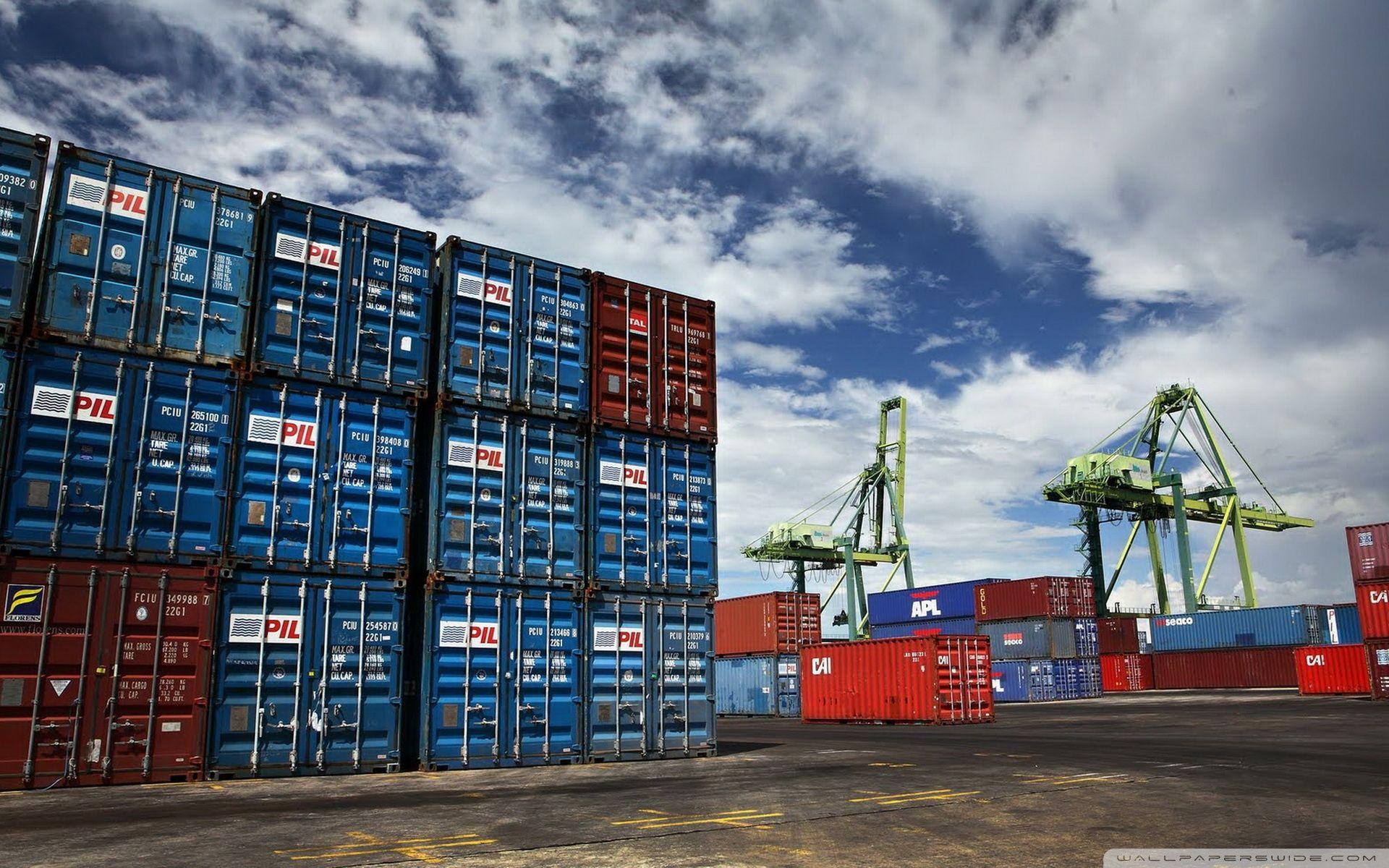 Containers In The Port ❤ 4K HD Desktop Wallpaper for 4K Ultra HD TV