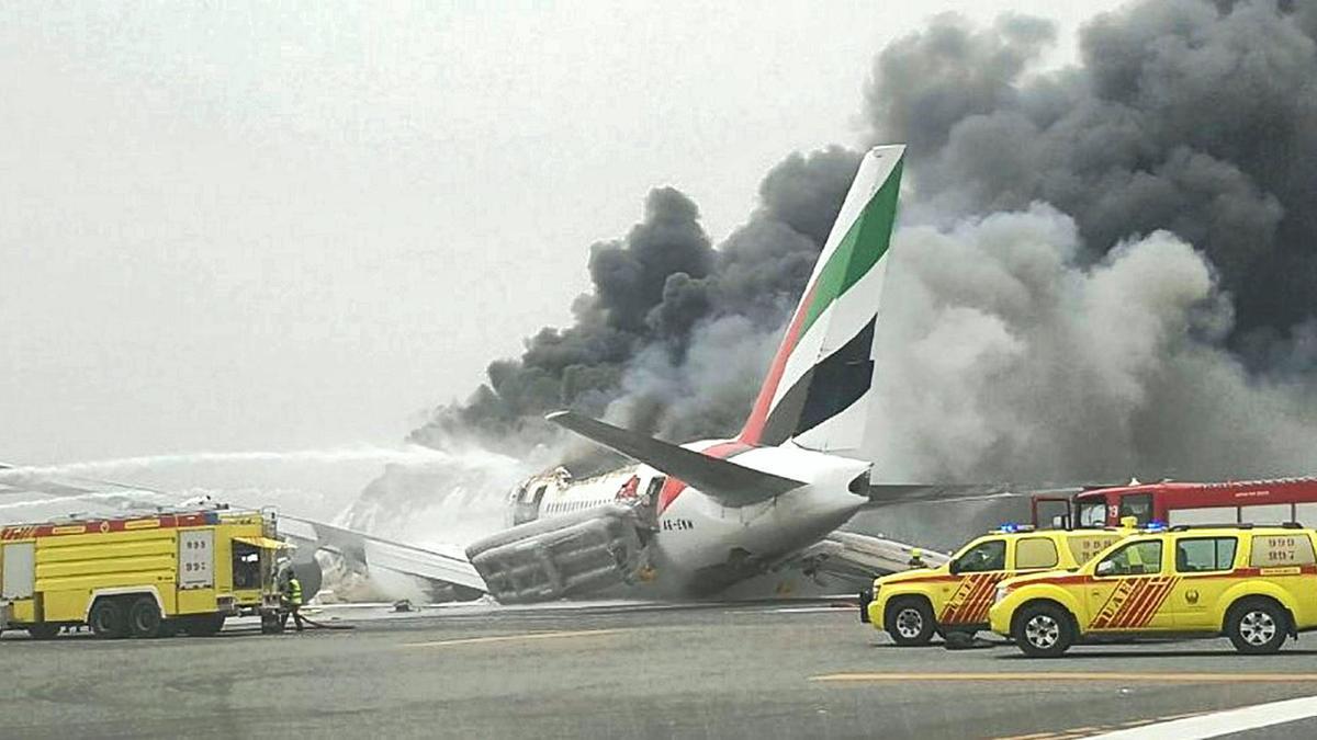 Passengers to sue Boeing over Emirates crash at Dubai airport