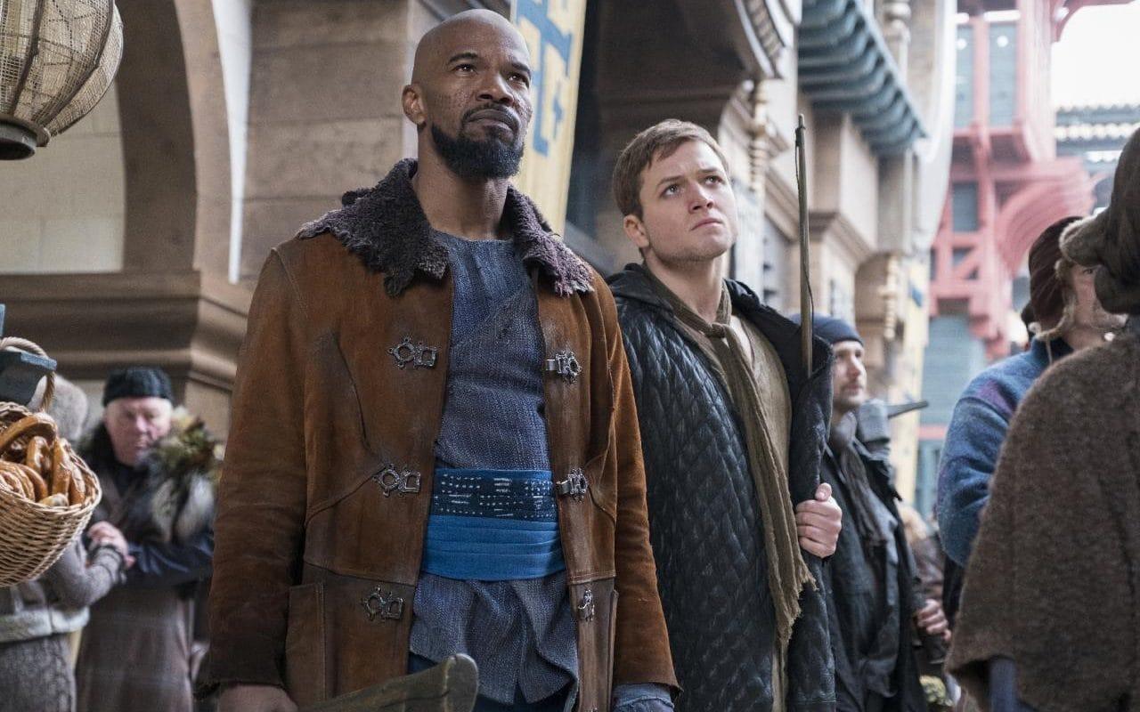 First look at Hollywood's 'gritty' Robin Hood movie is utterly baffling