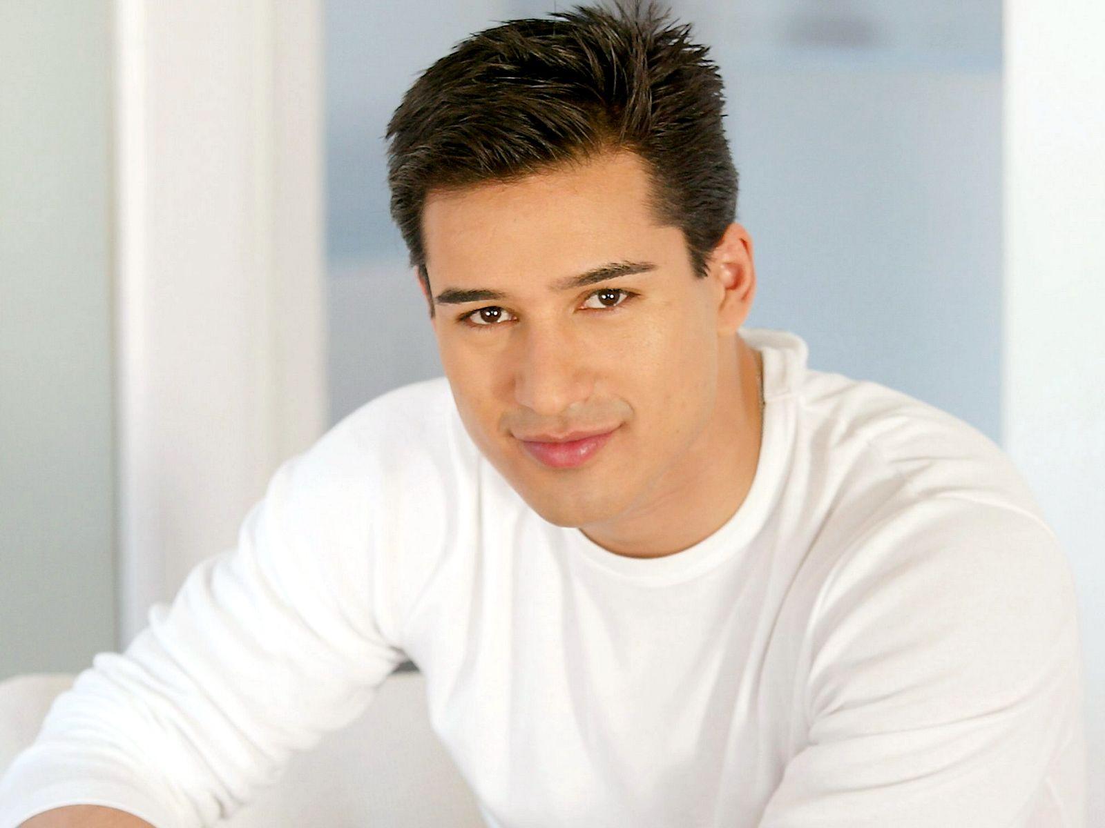 rebekahfinfrock: Mario Lopez Wallpaper