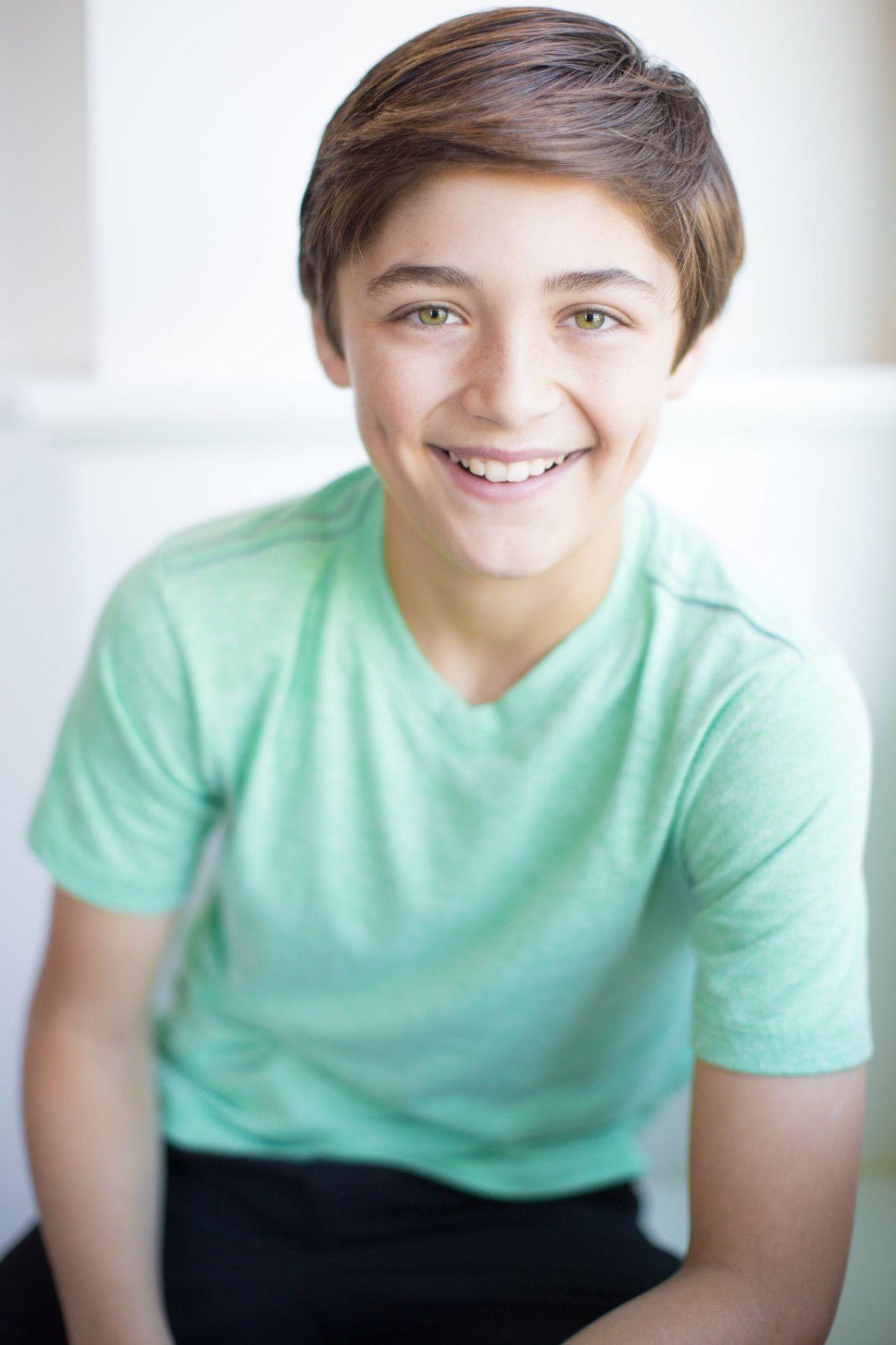 Asher Angel Wallpapers - Wallpaper Cave