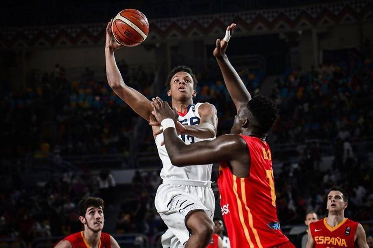 Romeo Langford recruiting: Elite guard trending toward Kansas