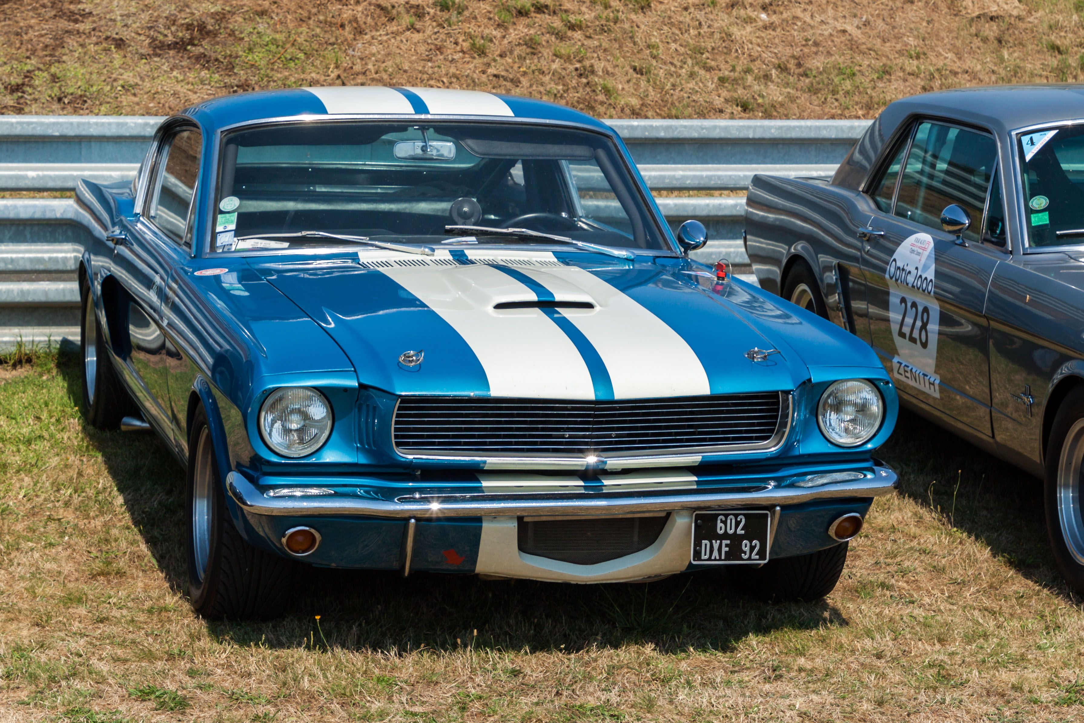 Muscle Car Picture & HD Wallpaper Of Mustangs, Camaros, Corvettes