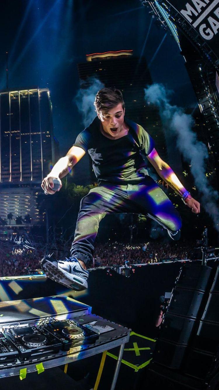 Martin Garrix Wallpaper