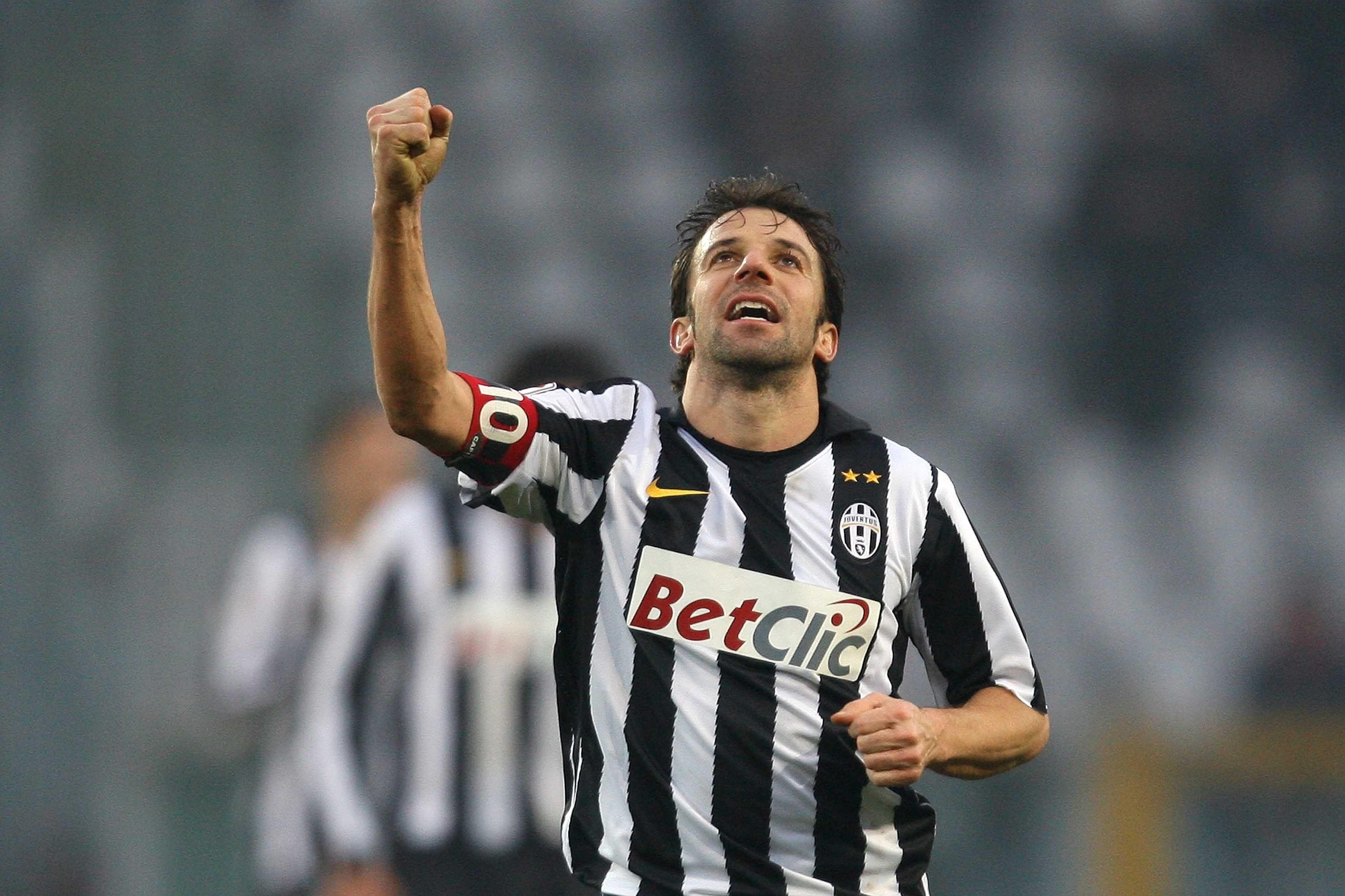 The football player of Sydney Alessandro Del Piero won the game