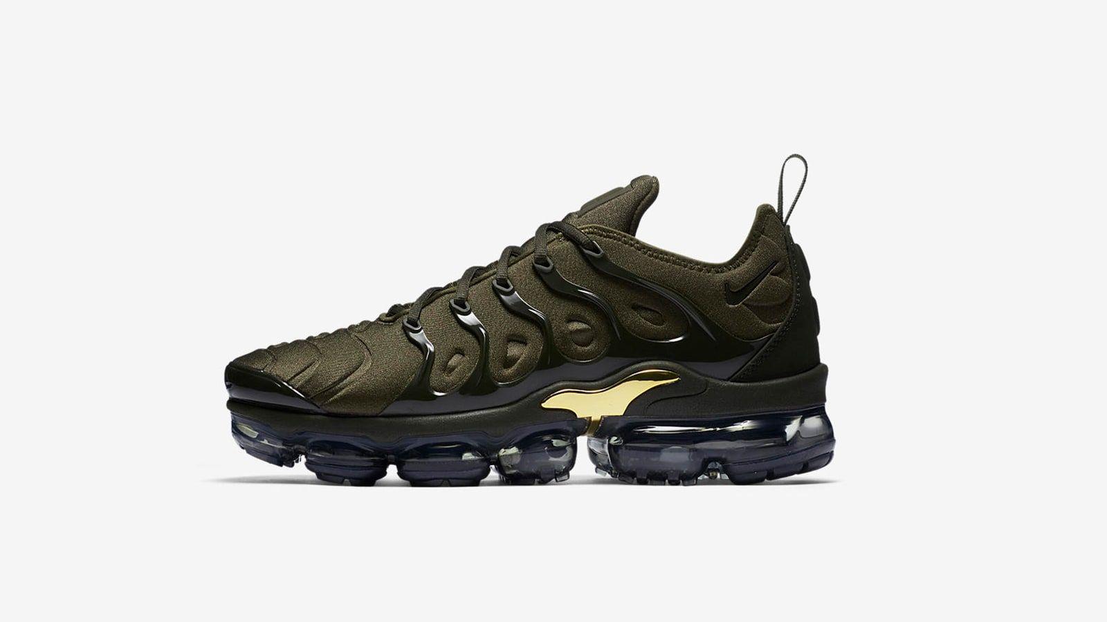 END. Nike Air Vapormax Plus