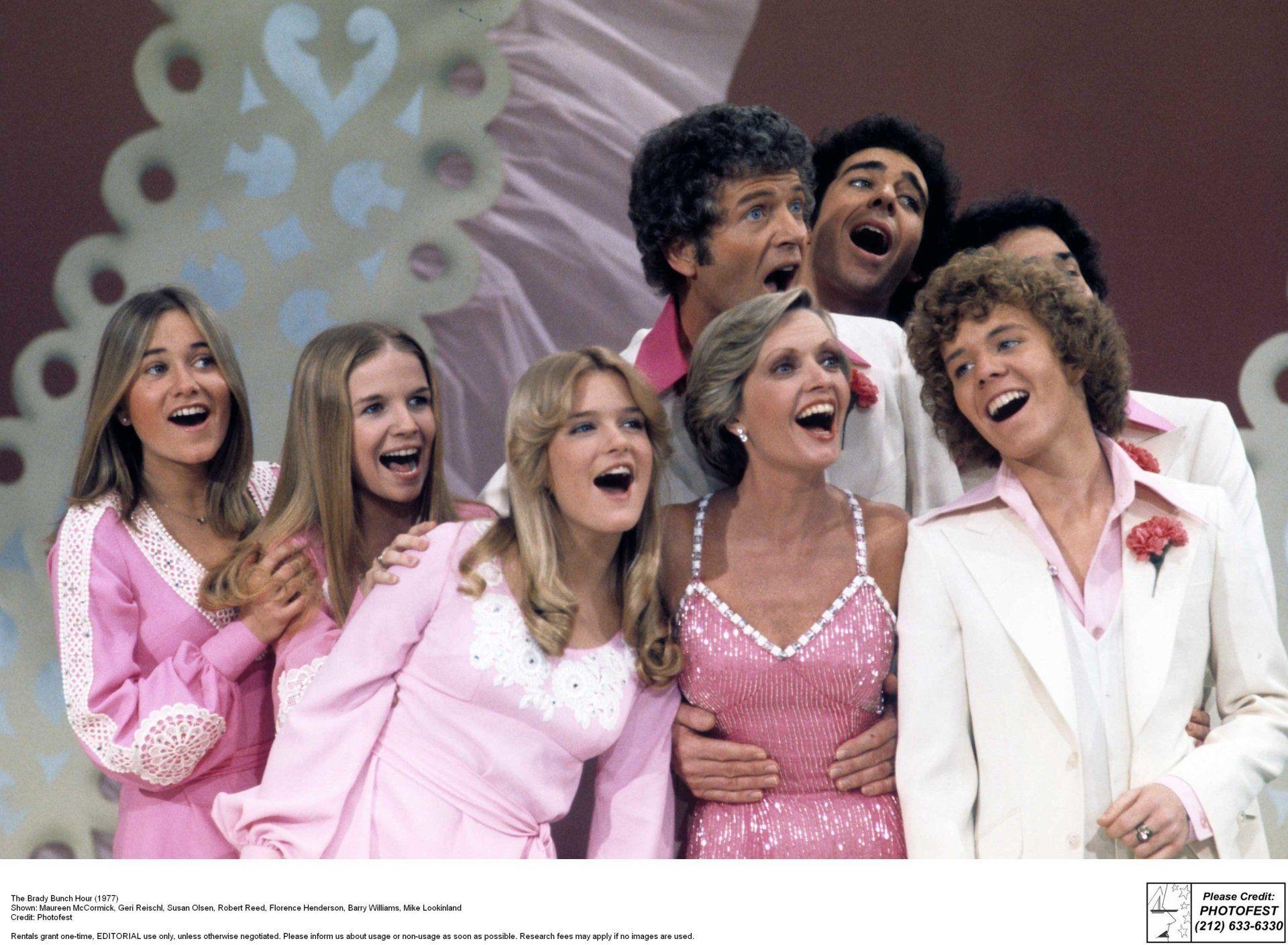 The Brady Bunch Hour HD Wallpaper and Background Image