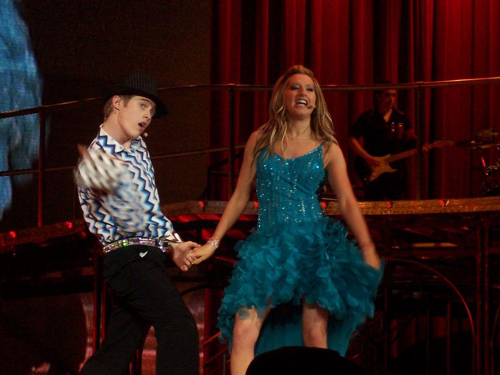 Lucas Grabeel Wallpapers - Wallpaper Cave