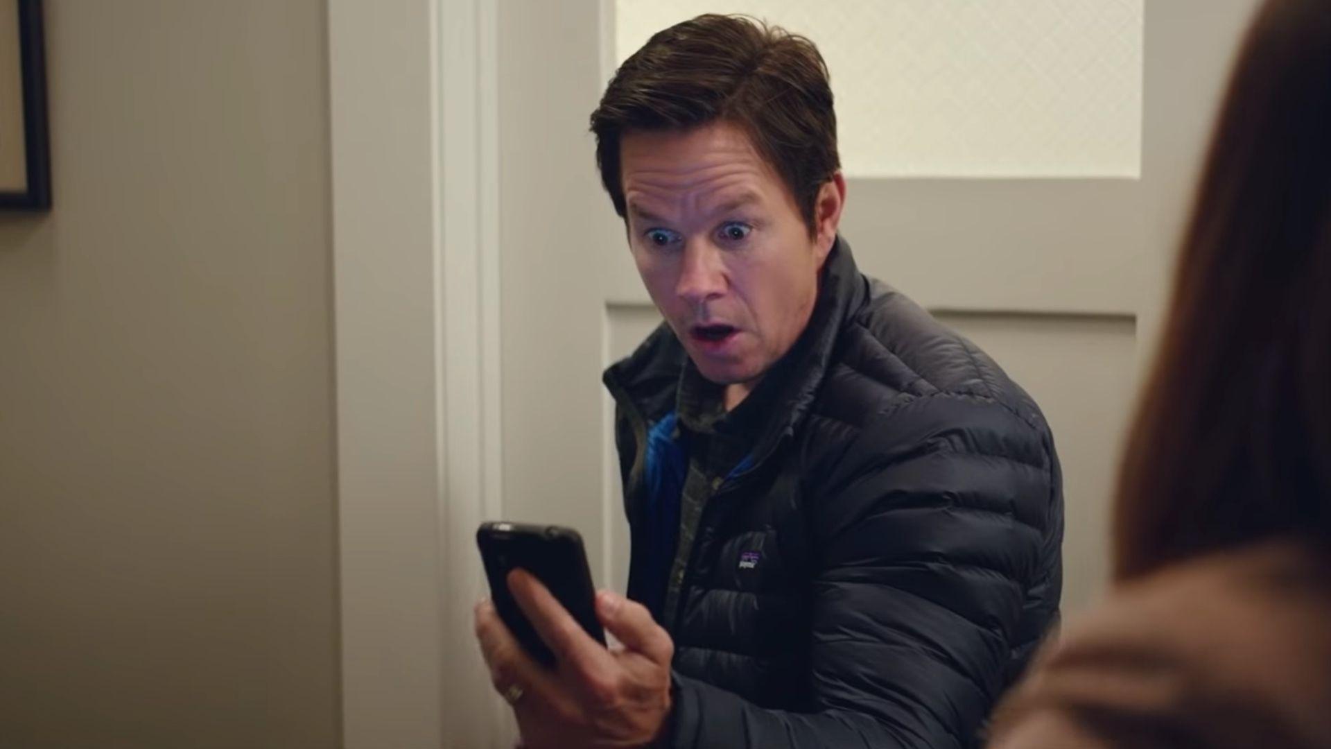 Mark Wahlberg and Rose Byrne Stumble Into the World of Foster Care