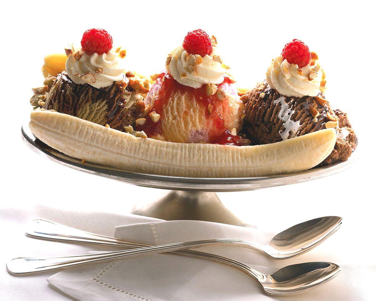 Banana Split Wallpaper 9 X 963