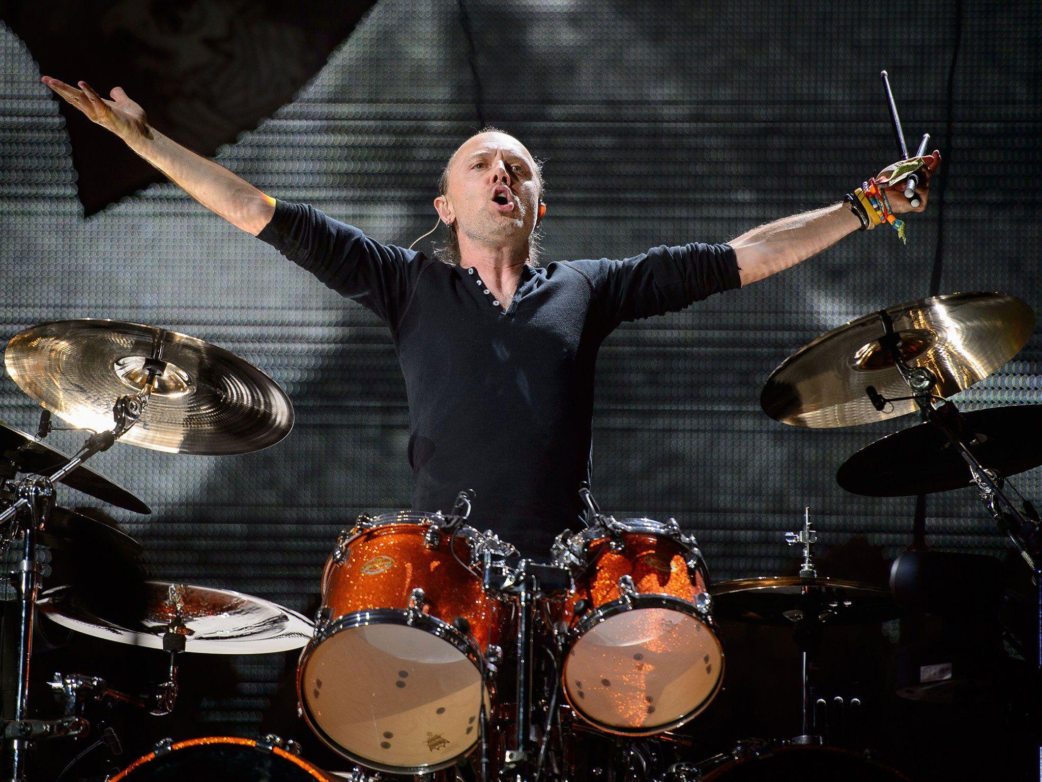 Metallica's Lars Ulrich outs himself as Oasis fan and describes them