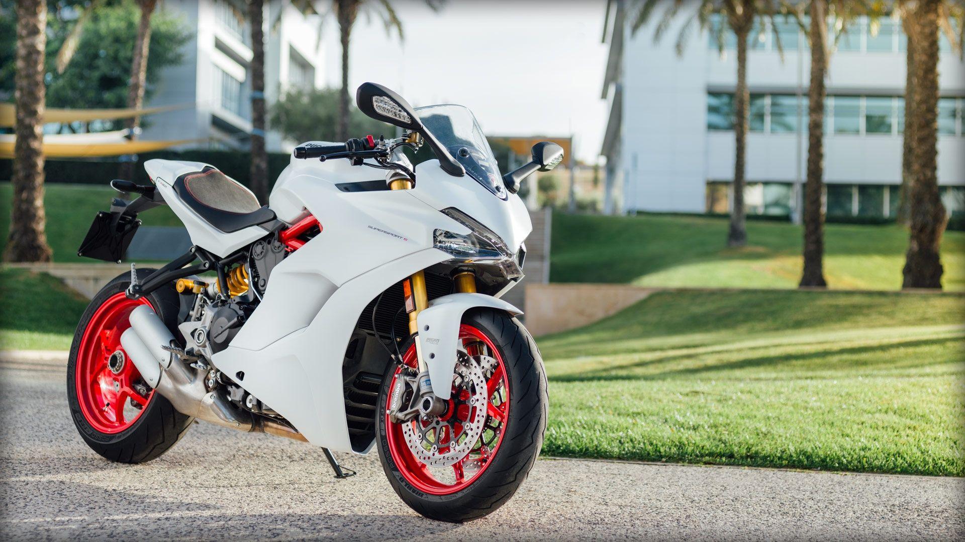 Ducati 939 SuperSport Picture, Photo, Wallpaper