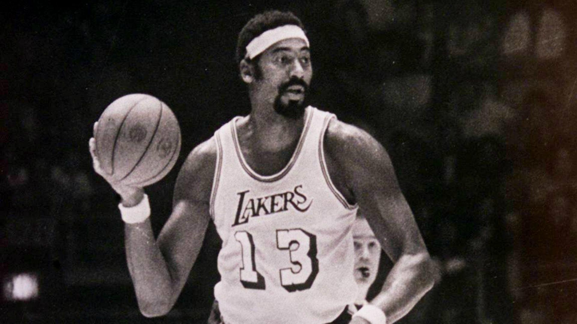 Here's how Wilt Chamberlain once scored zero points in an NBA game