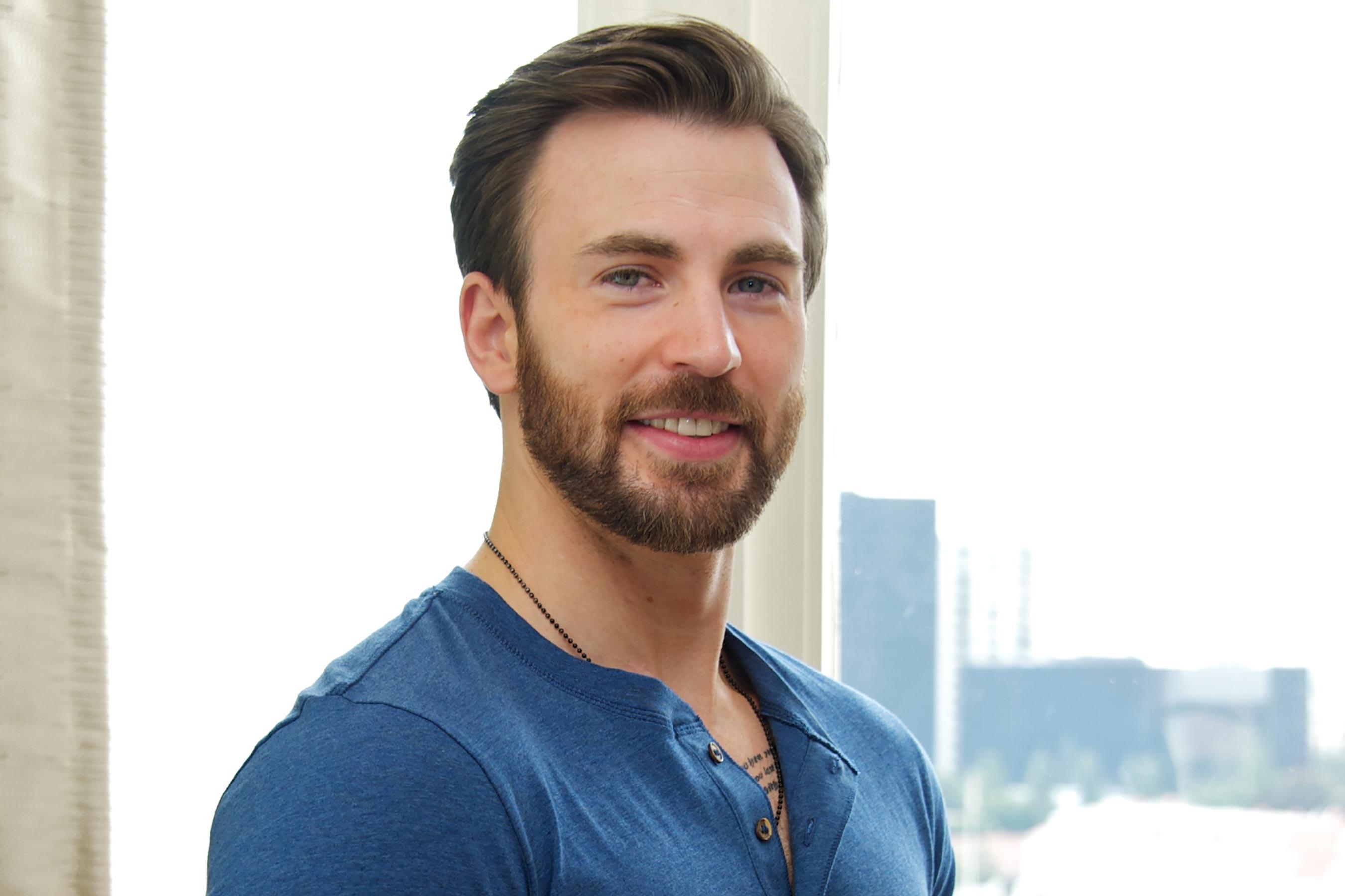 Chris Evans has adorable reunion with his dog