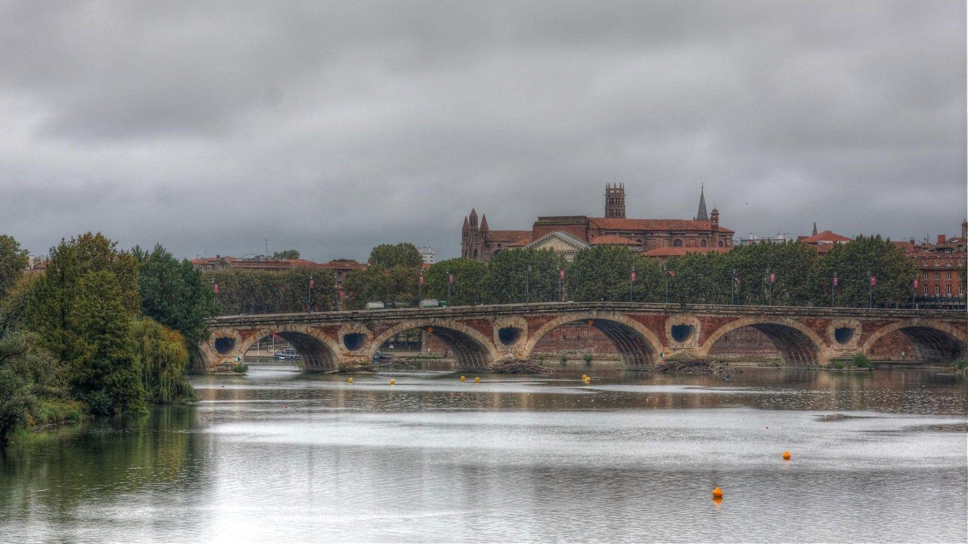 free screensaver wallpaper for pont neuf toulouse