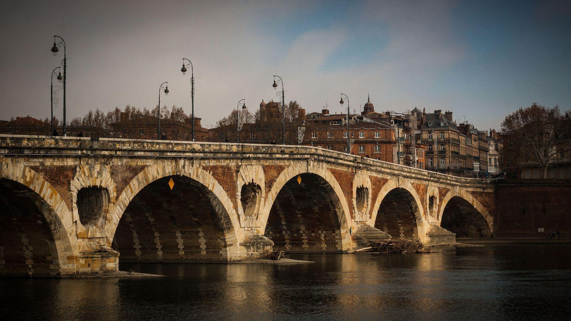 Pont Neuf, Toulouse Wallpaper Background
