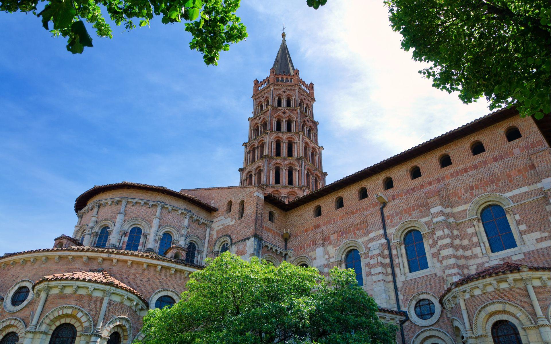 Basilica of St. Sernin, Toulouse HD Wallpaper. Background Image