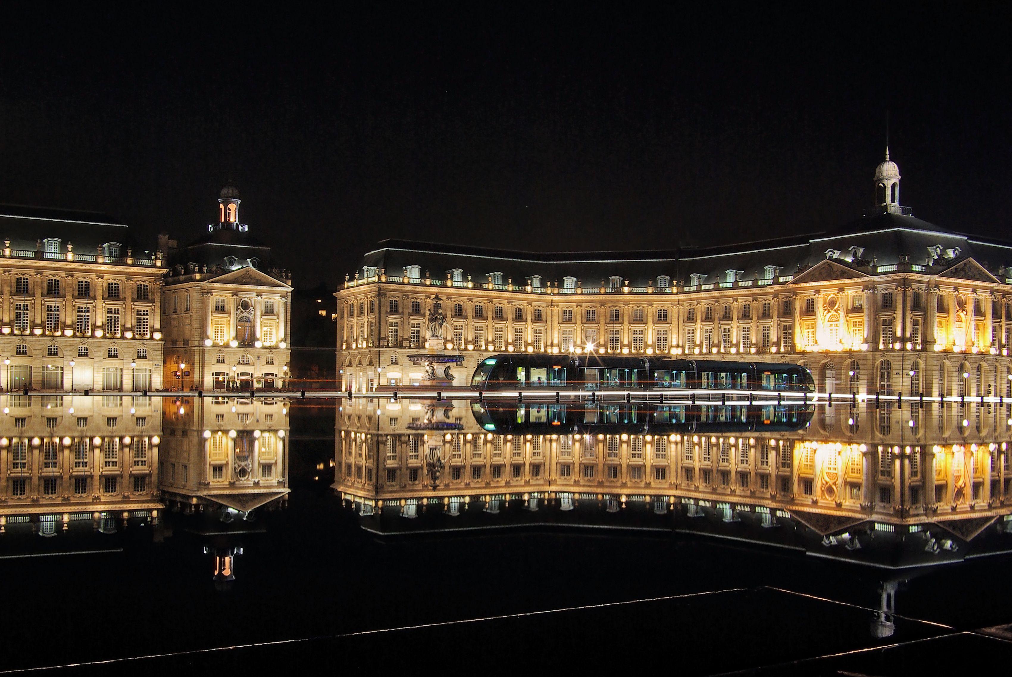 Night Lights in Bordeaux, France wallpaper and image