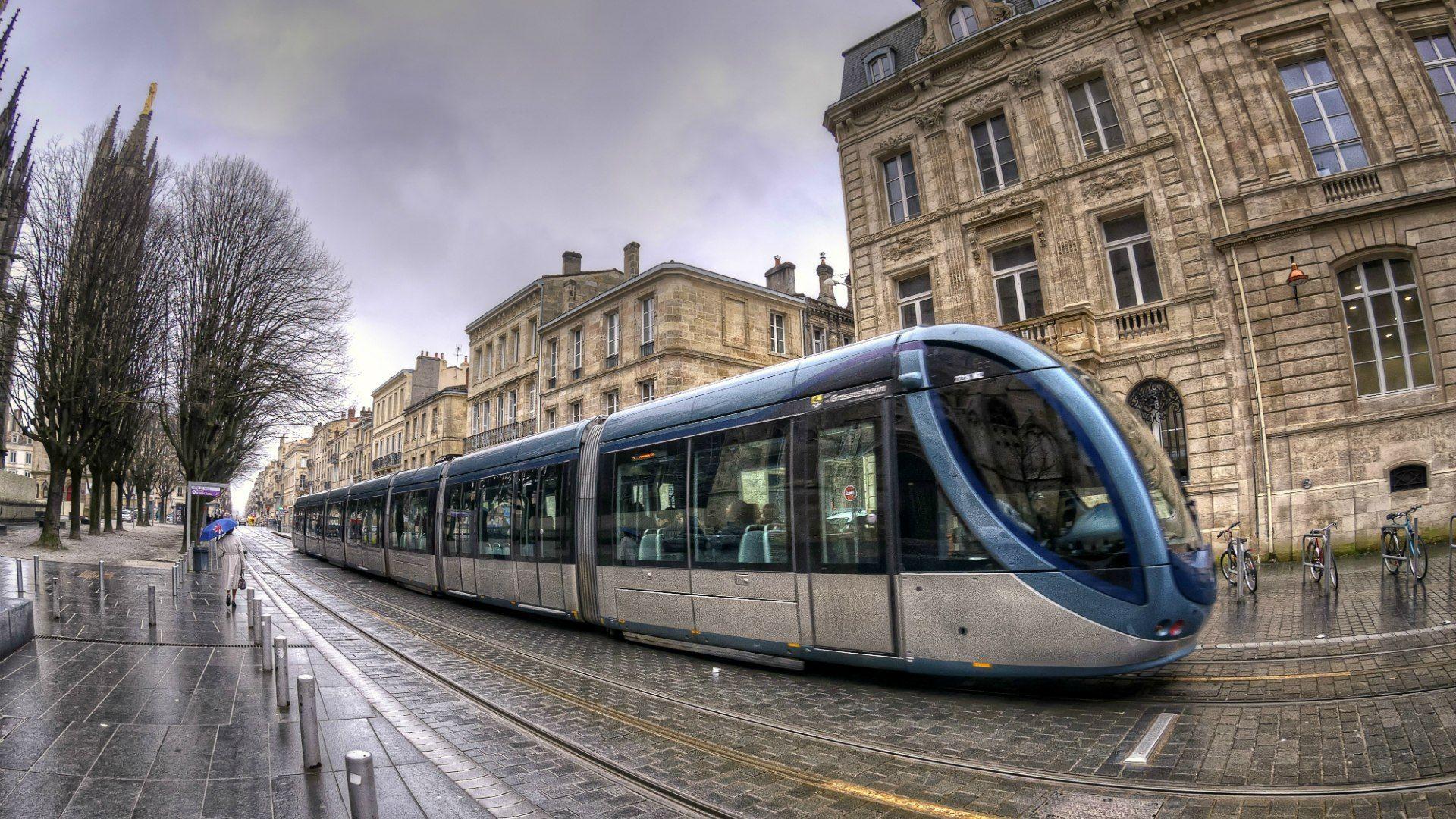 Tram in Bordeaux, France wallpaper and image