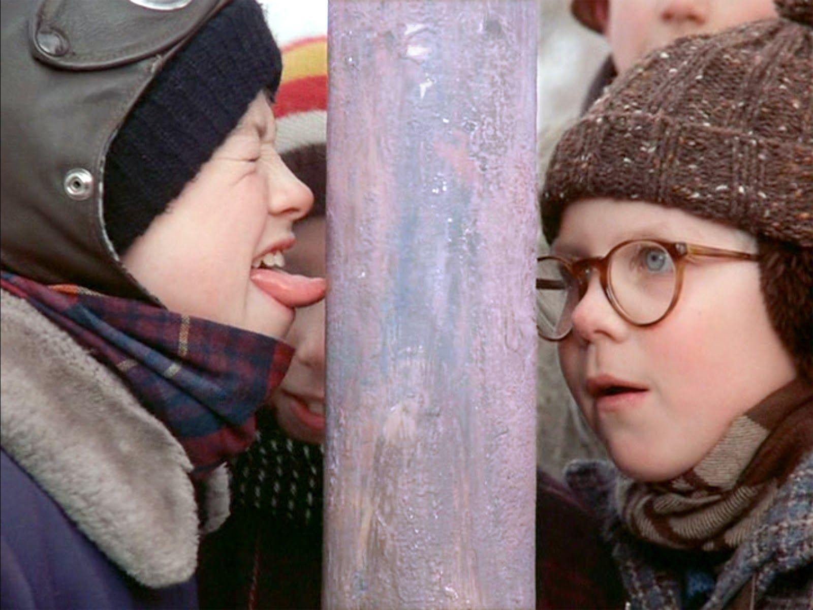 Christmas Story, A Wallpaper Gallery