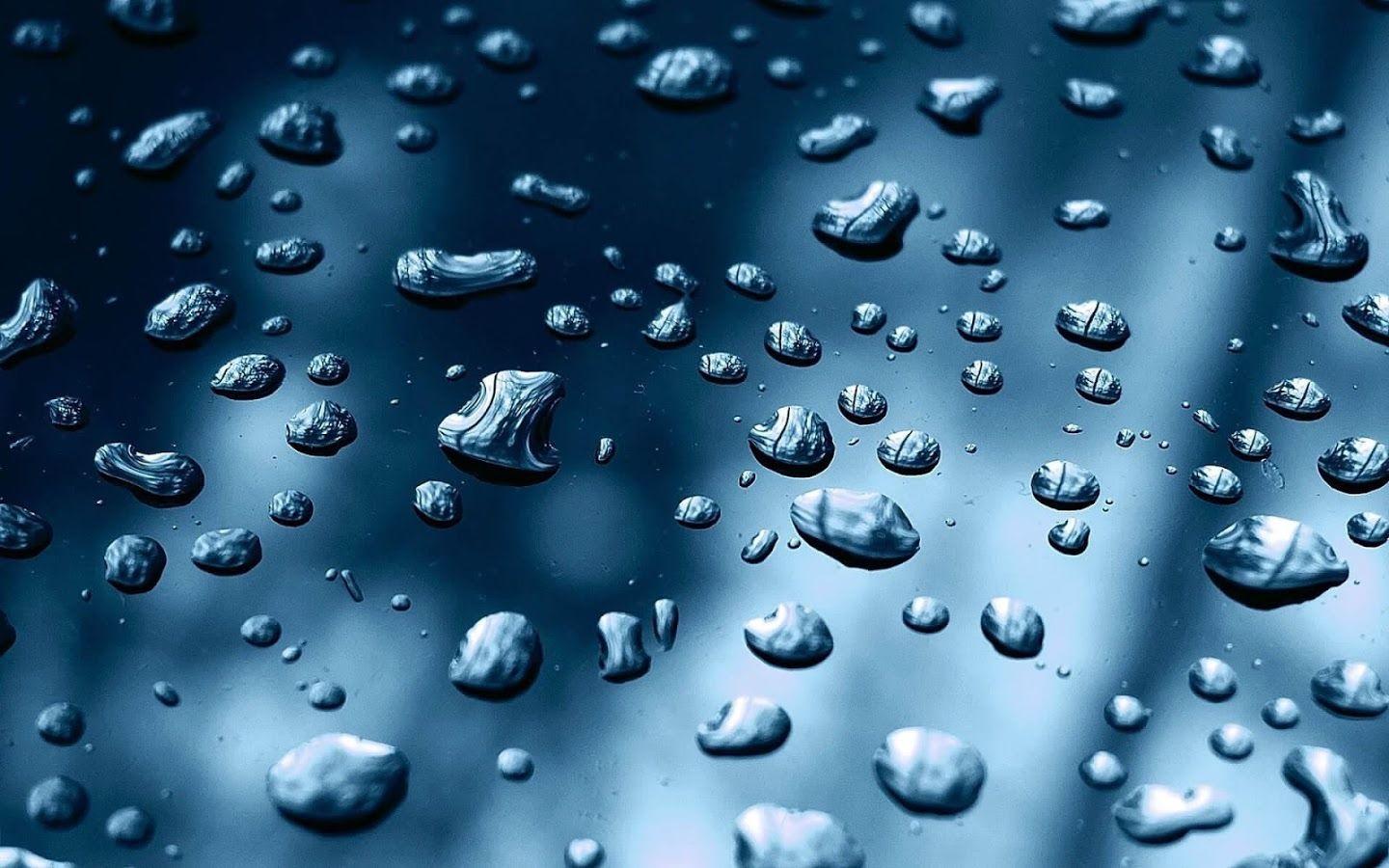 Water Drops In Air Wallpaper 28525