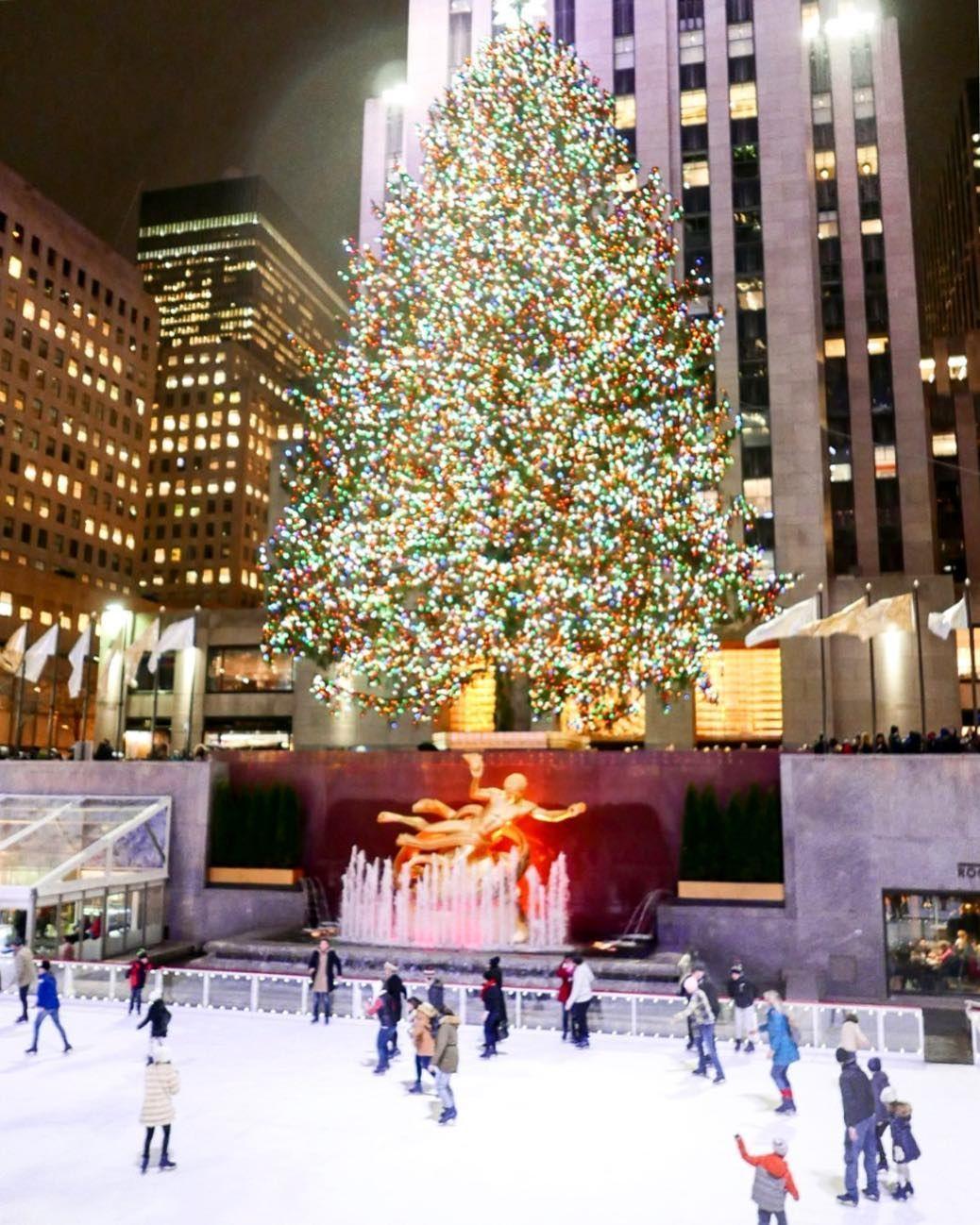 Rockefeller Center Christmas Tree Lighting. Rockefeller Center