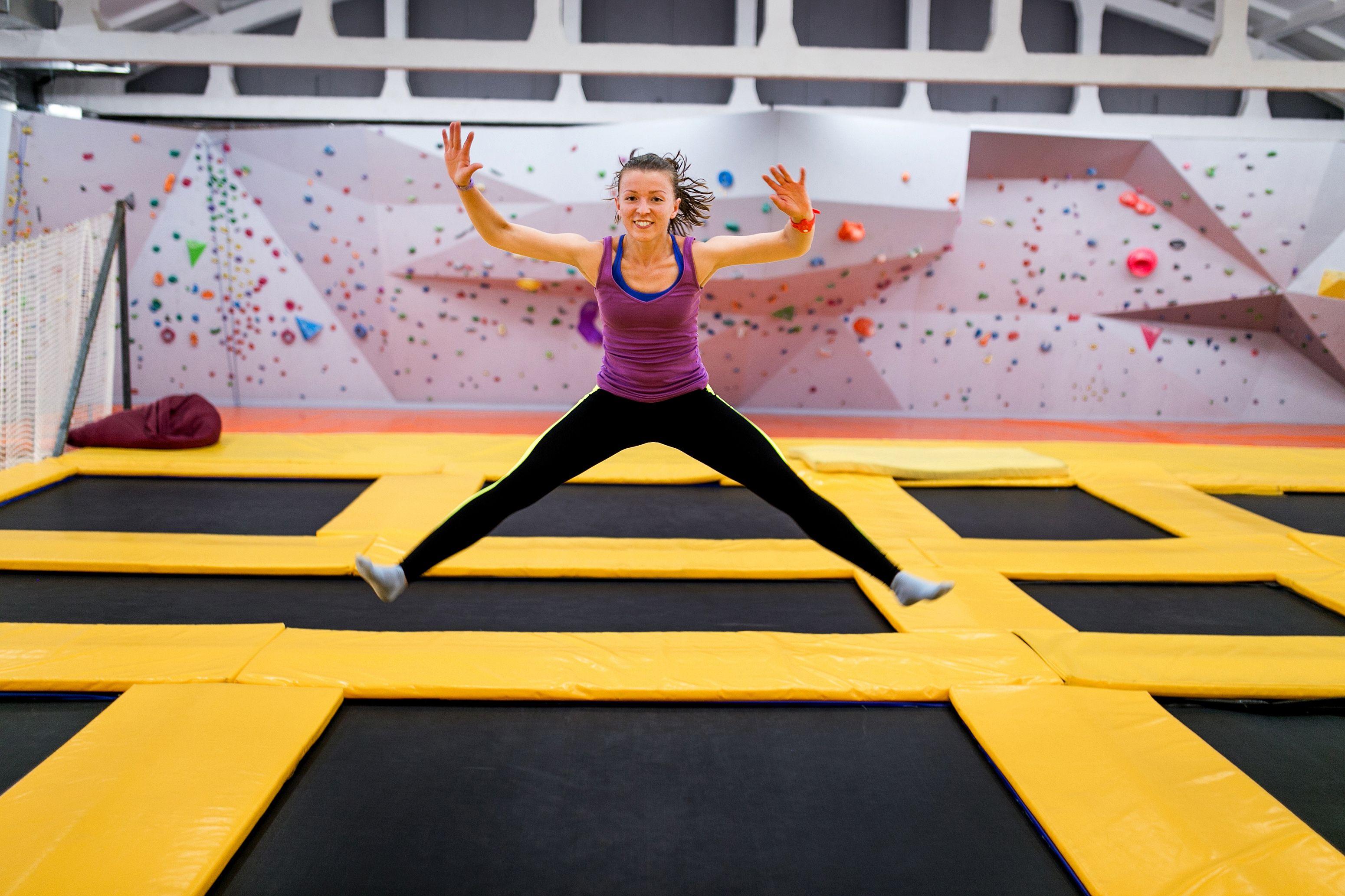 Behind the bounce: trampoline science