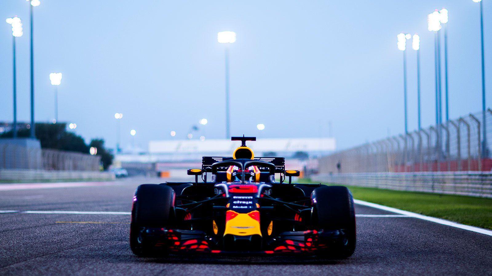 Daniel Ricciardo, Red Bull RB Bahrain 2018 [1600x900]