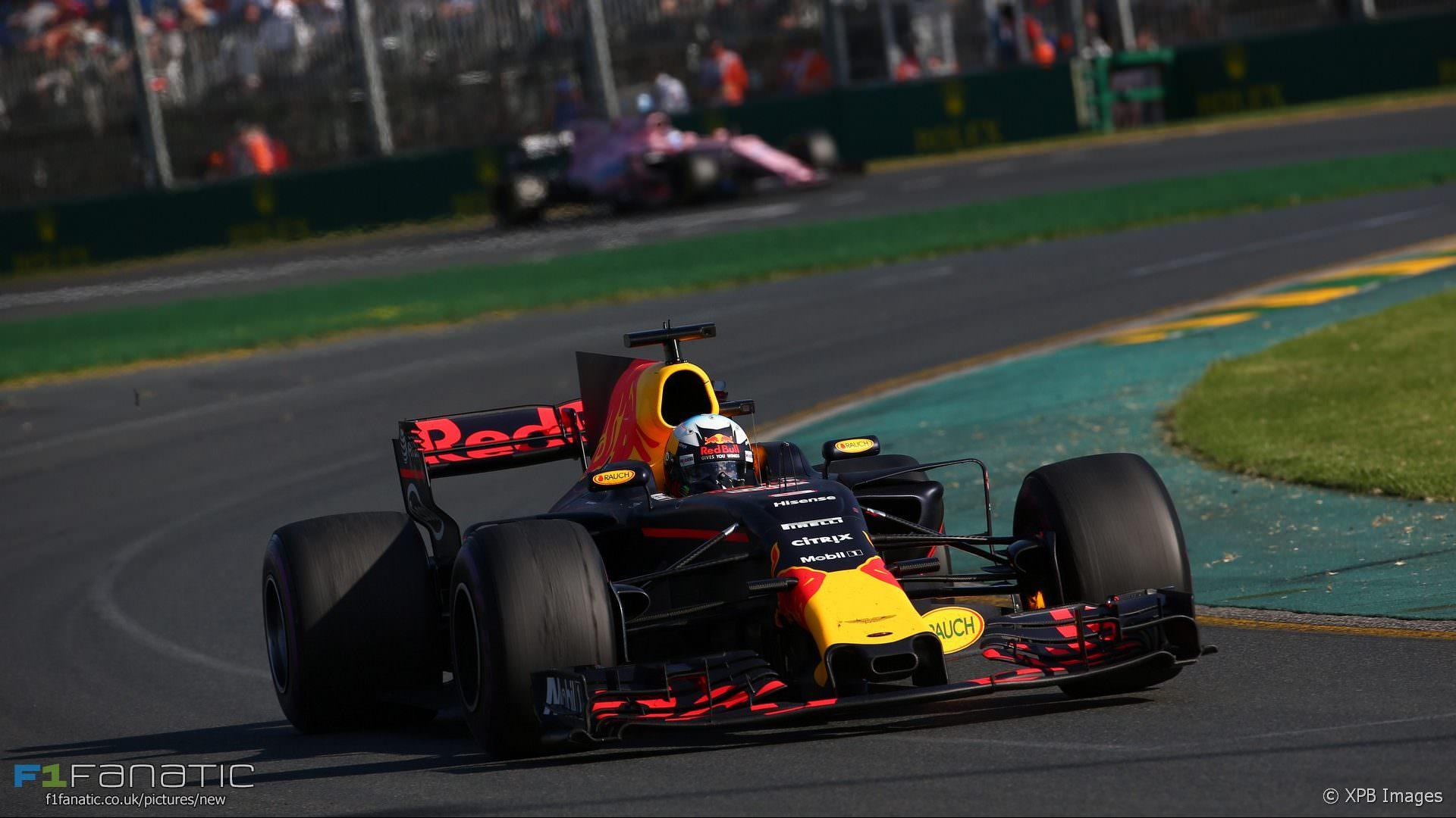Daniel Ricciardo, Red Bull, Albert Park, 2017 · RaceFans