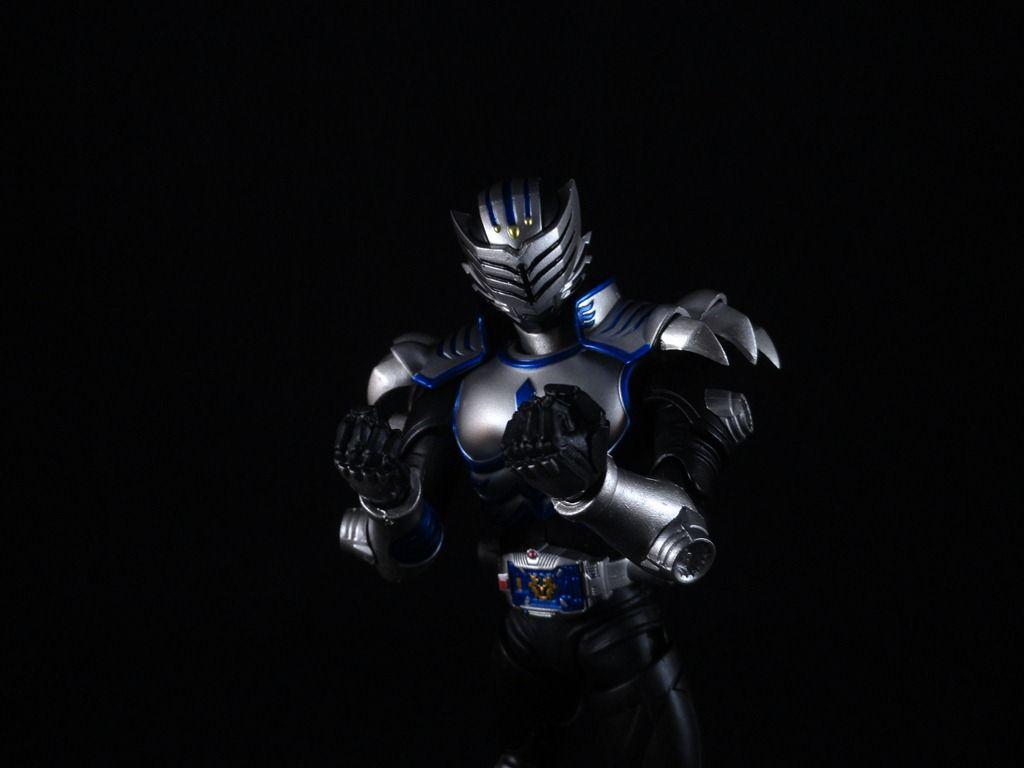 S.H. Figuarts Kamen Rider Tiger