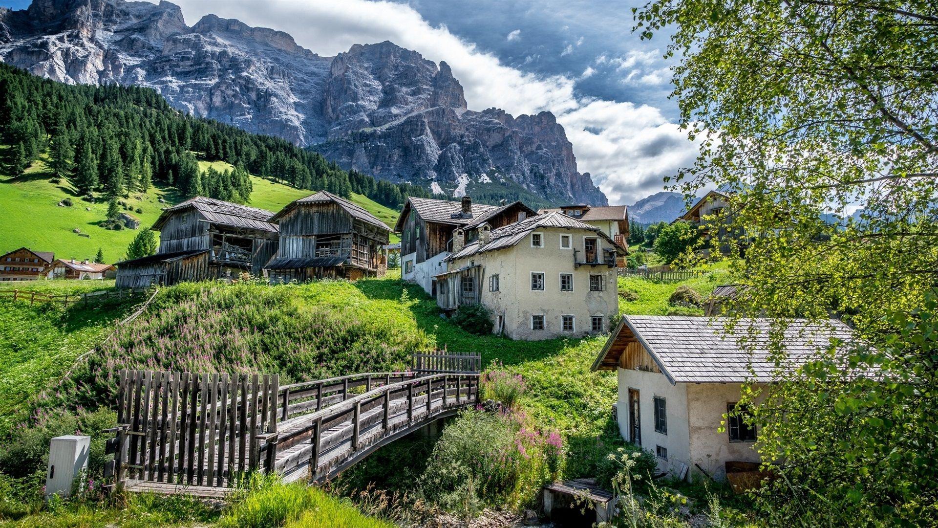 Fondos de pantalla San Cassiano, Alta Badia, Italia, Dolomitas