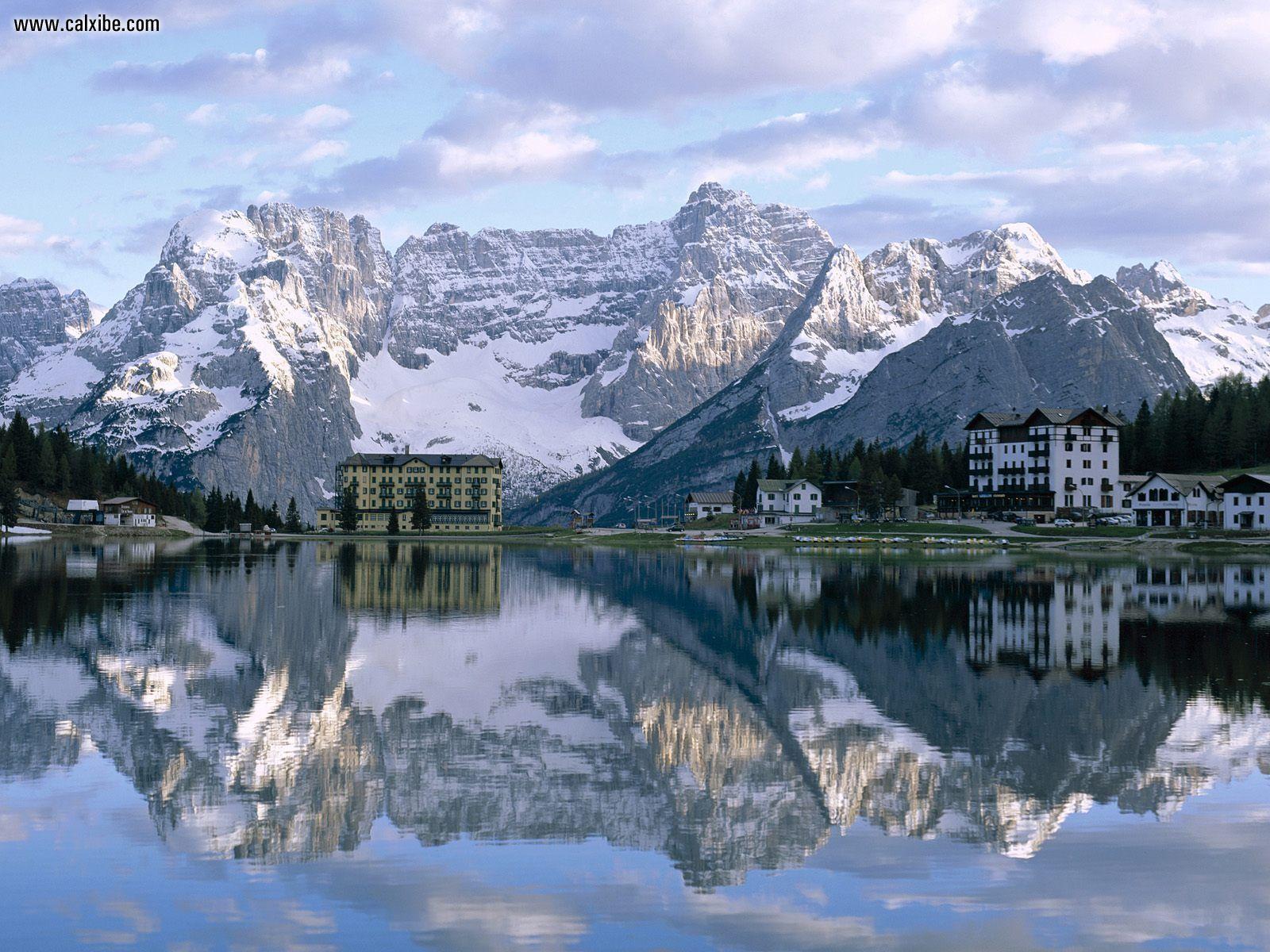 Nature: Misurina Lake Sorapiss Peaks And The Dolomites Italy