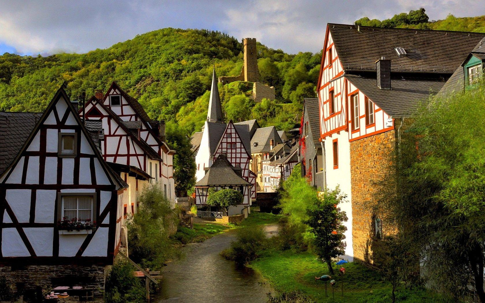 HD village scenery in Germany city HD wallpaper